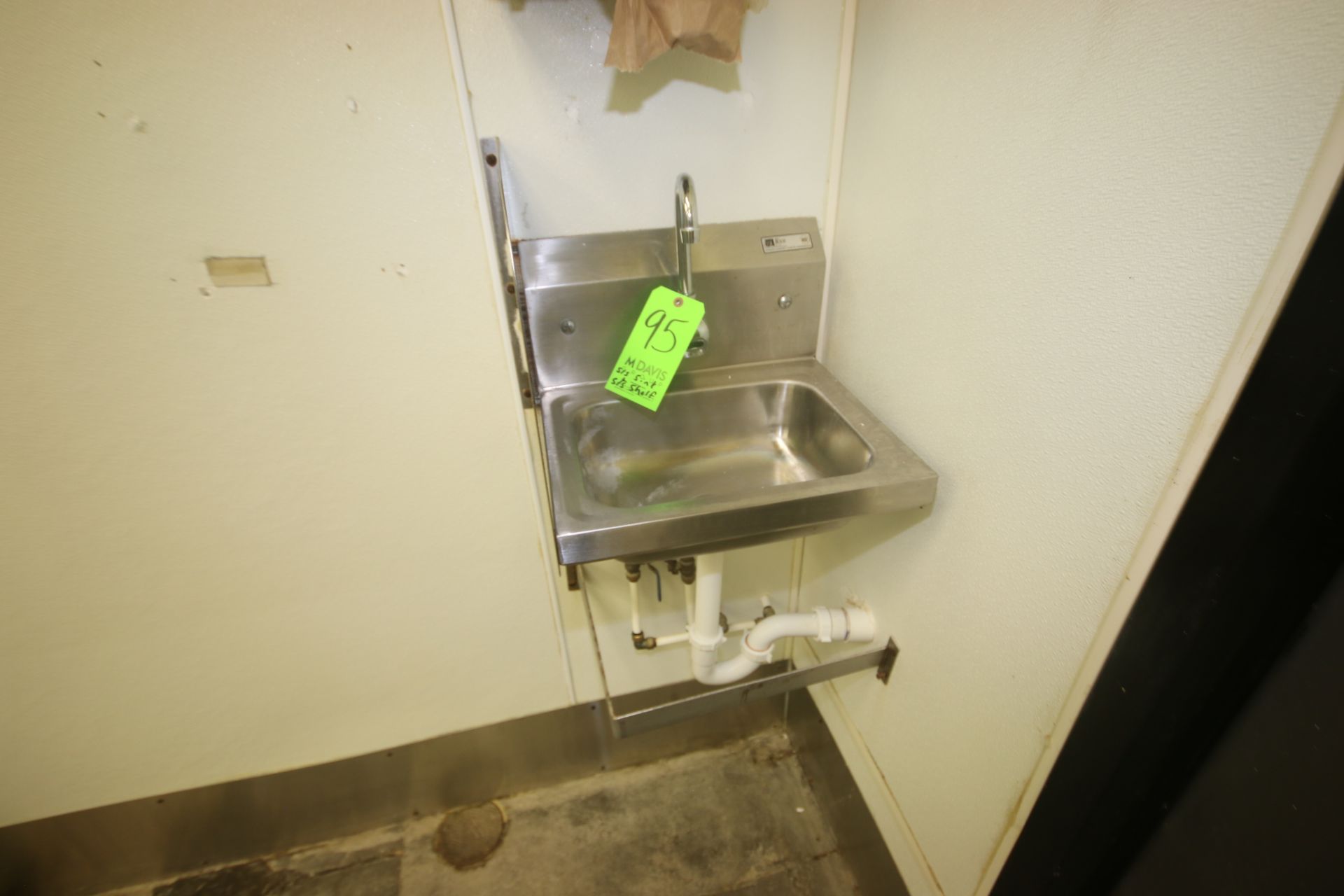 S/S Single Bowl Sink, Wall Mounted, with Motion Detection Spicket, with Wall Mounted S/S Shelving