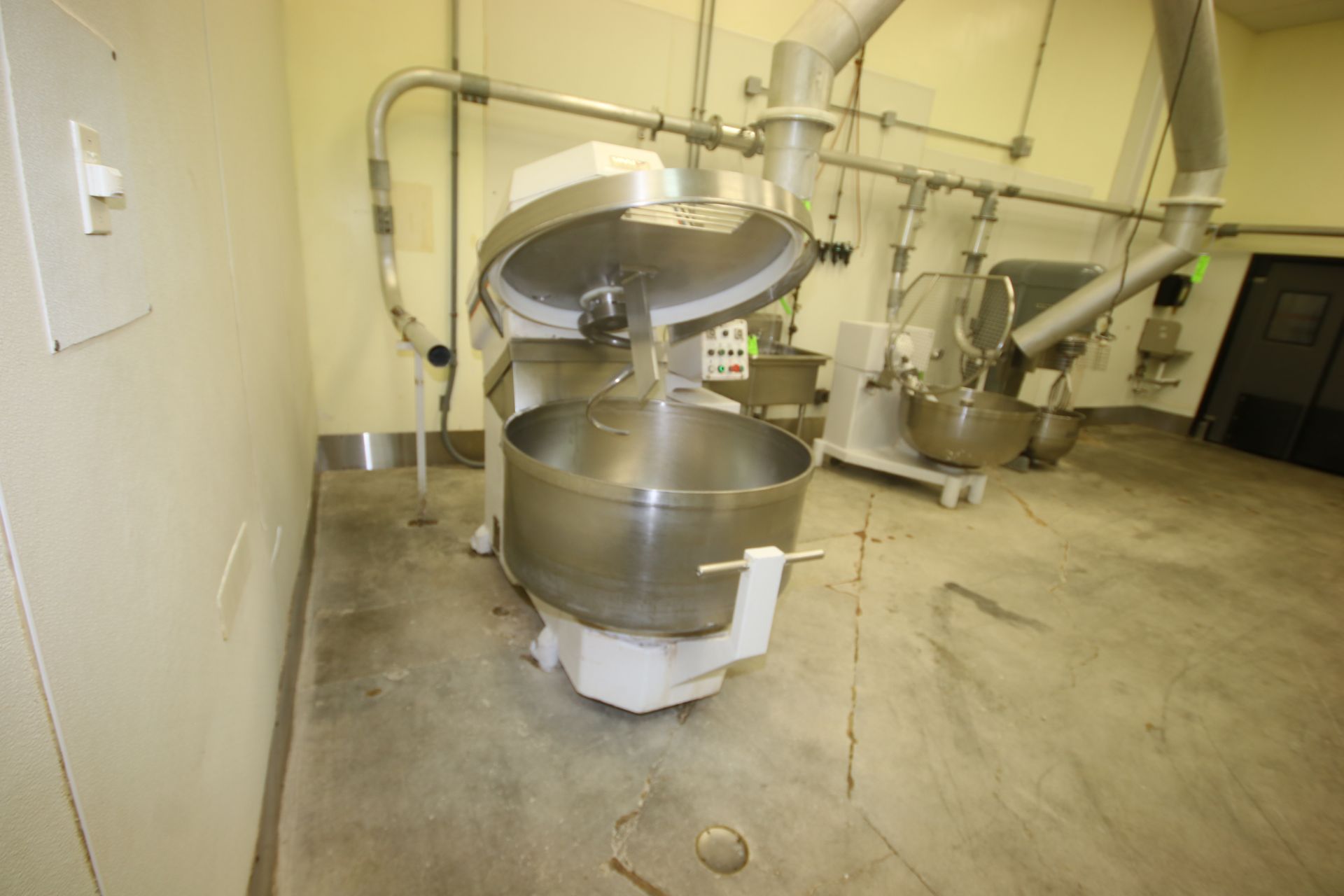 VMI S/S Dough Mixer, M/N SPI400AV, S/N 122553, 208 Volts, with S/S Mixing Bowl with S/S Hook, - Image 2 of 10