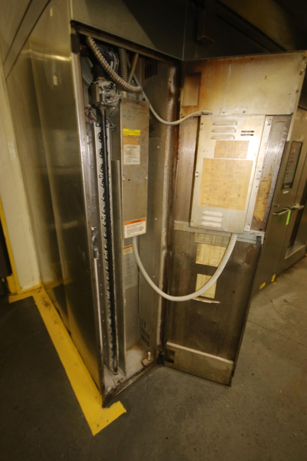 Hobart S/S Single Rotating Rack Natural Gas Oven, M/N HBA2G, S/N 24-1044239, 290,000 BTU/HR, with - Image 6 of 12