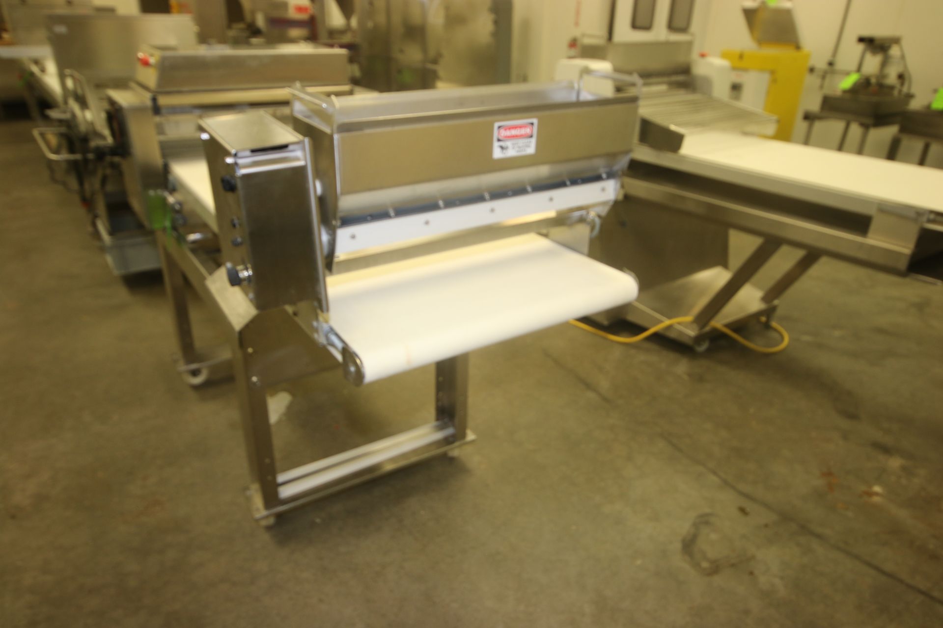 Rondo Doge Dough Calibrator & Duster, M/N ZKWA607 A, S/N C6262210, with Aprox. 25" W Belt, with - Image 6 of 8