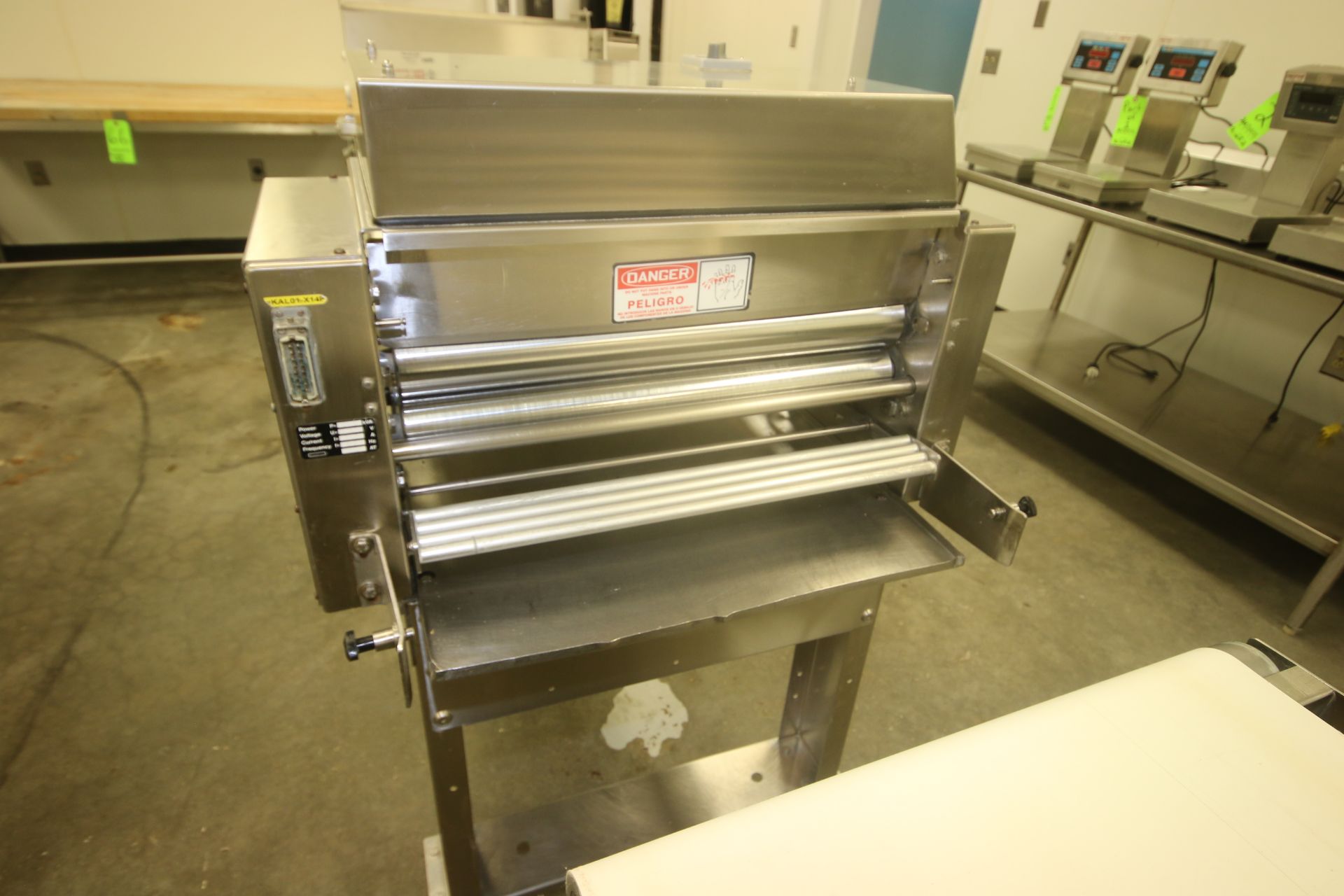 Rondo Doge Dough Calibrator & Duster, M/N ZKWA607 A, S/N C6262210, with Aprox. 25" W Belt, with - Image 4 of 8