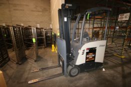 Crown Stand-Up Forklift, M/N RC5535-36, S/N 1A475672, with 36 Volt Battery, 825 Hours, with Force 36
