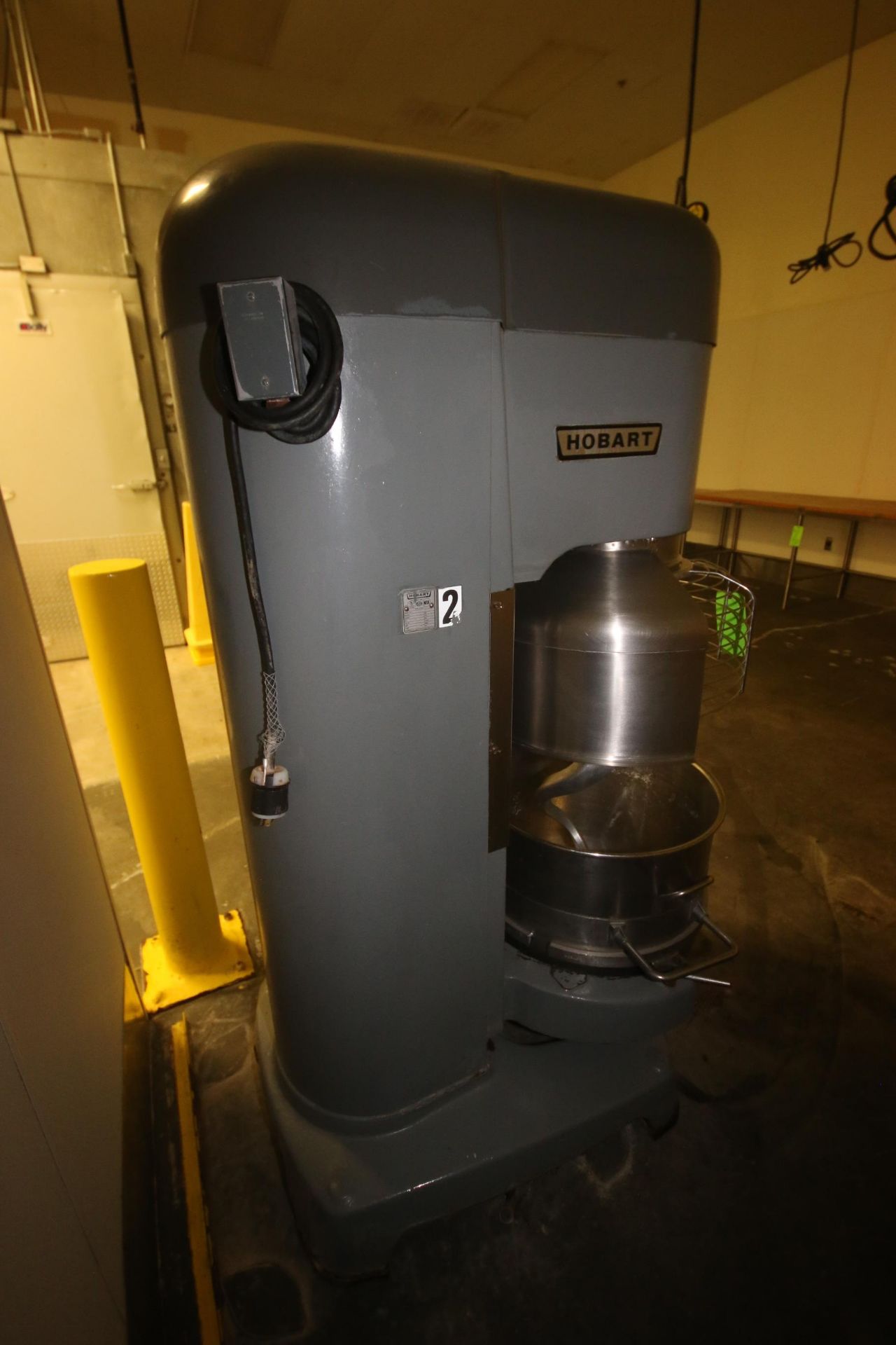 Hobart Mixer, M/N V1401, S/N 31-1355-104, with 5 hp Motor, 1750 RPM, 200 Volts, 3 Phase, with S/S - Image 4 of 6