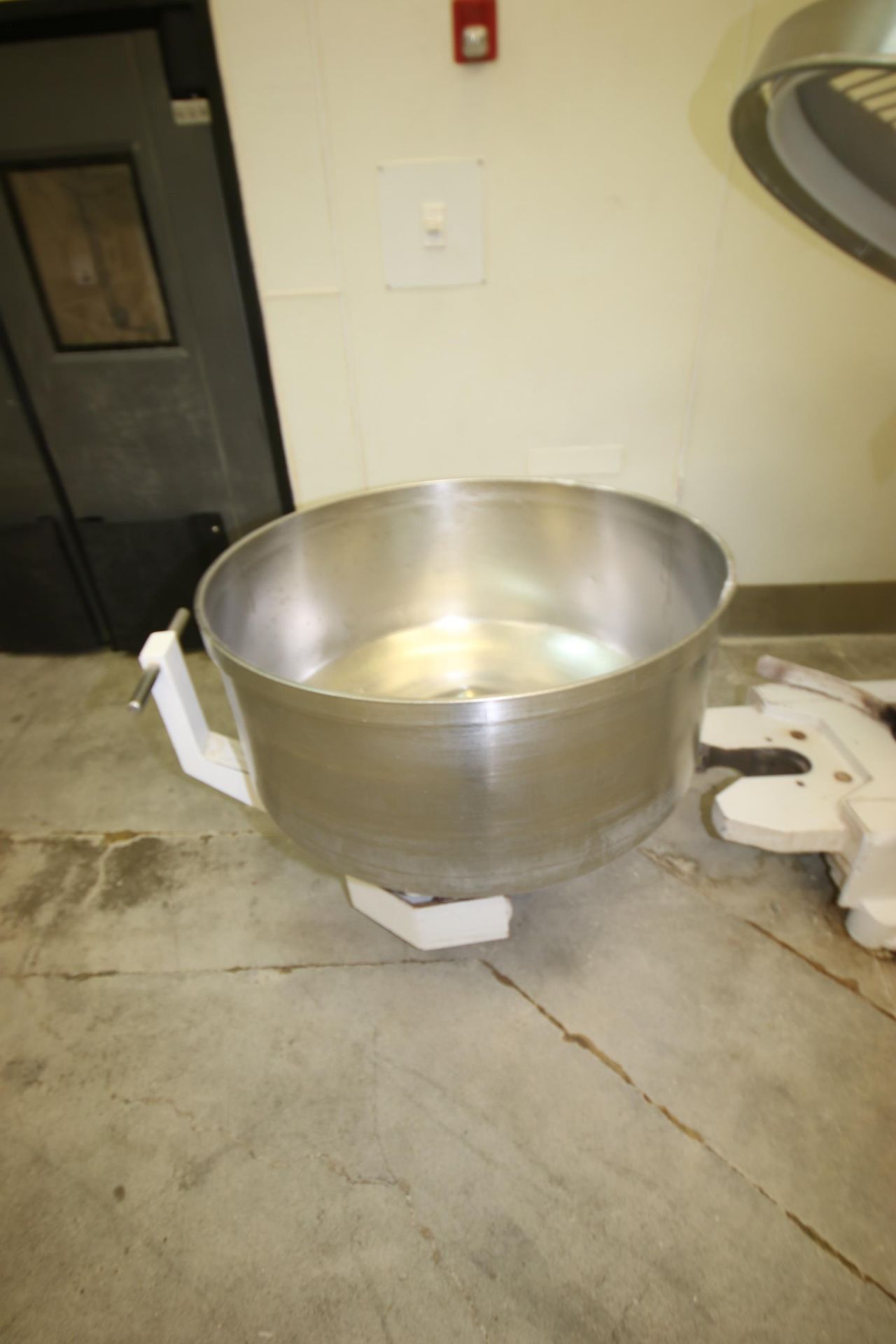VMI S/S Dough Mixer, M/N SPI400AV, S/N 122553, 208 Volts, with S/S Mixing Bowl with S/S Hook, - Image 10 of 10