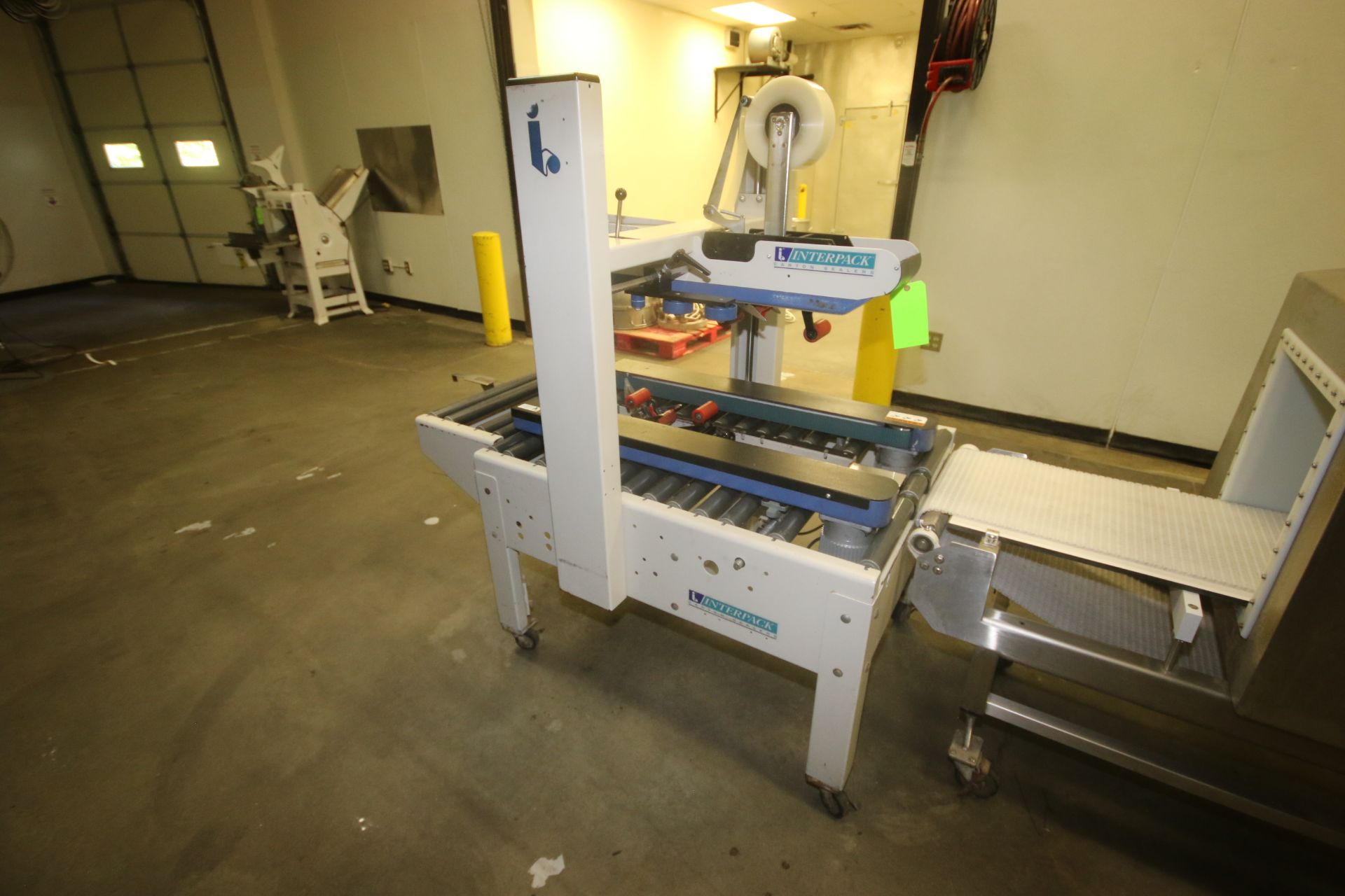 InterPack Top & Bottom Case Sealer, M/N USA 2024-SB/3, S/N TM 594 05 A 038, 115 Volts, 1 Phase, with - Image 4 of 4