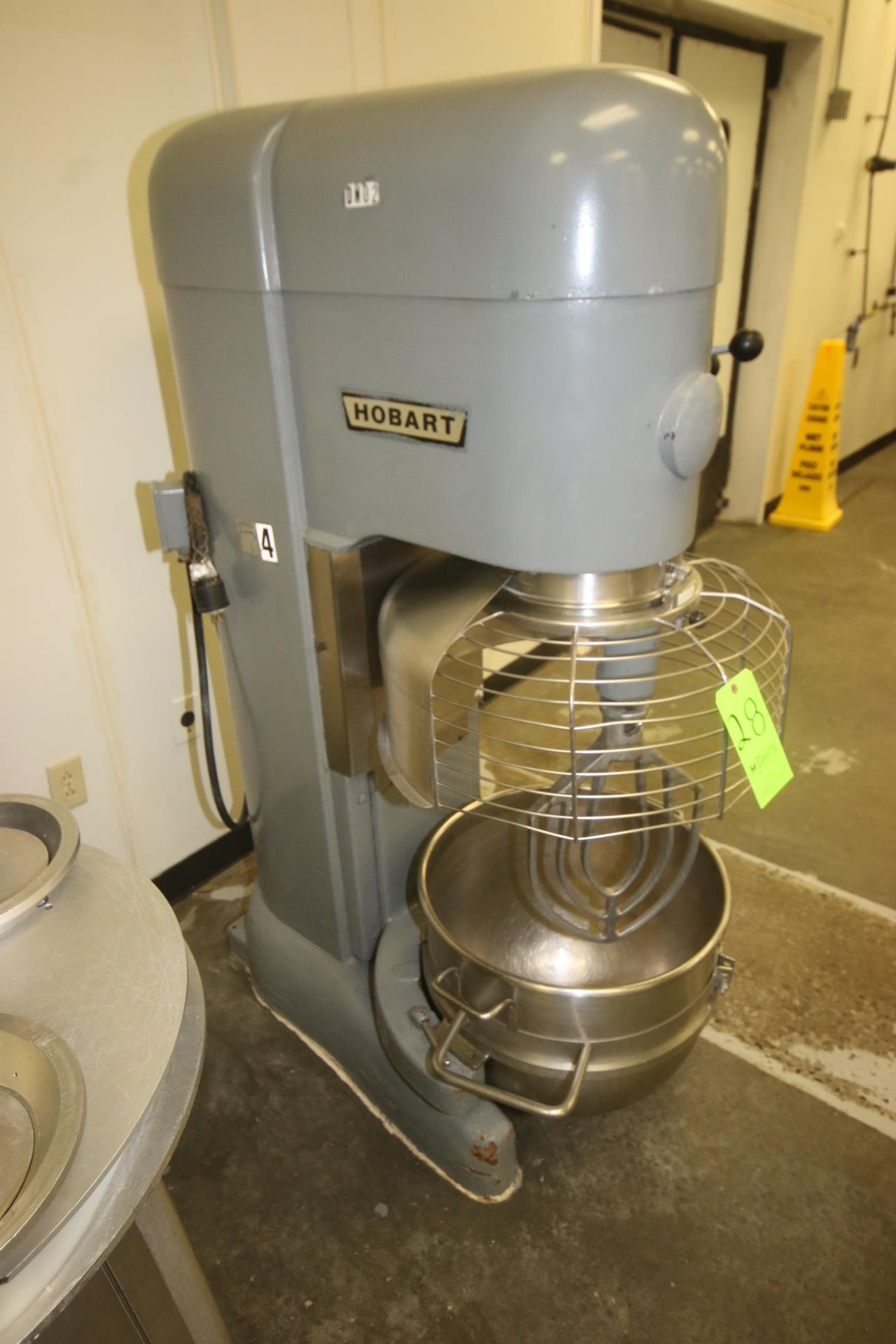 Hobart Mixer, M/N M802, S/N 31-1180-986, with 3 hp Motor, 1755 RPM, 200 Volts, 3 Phase, with S/S - Image 5 of 8