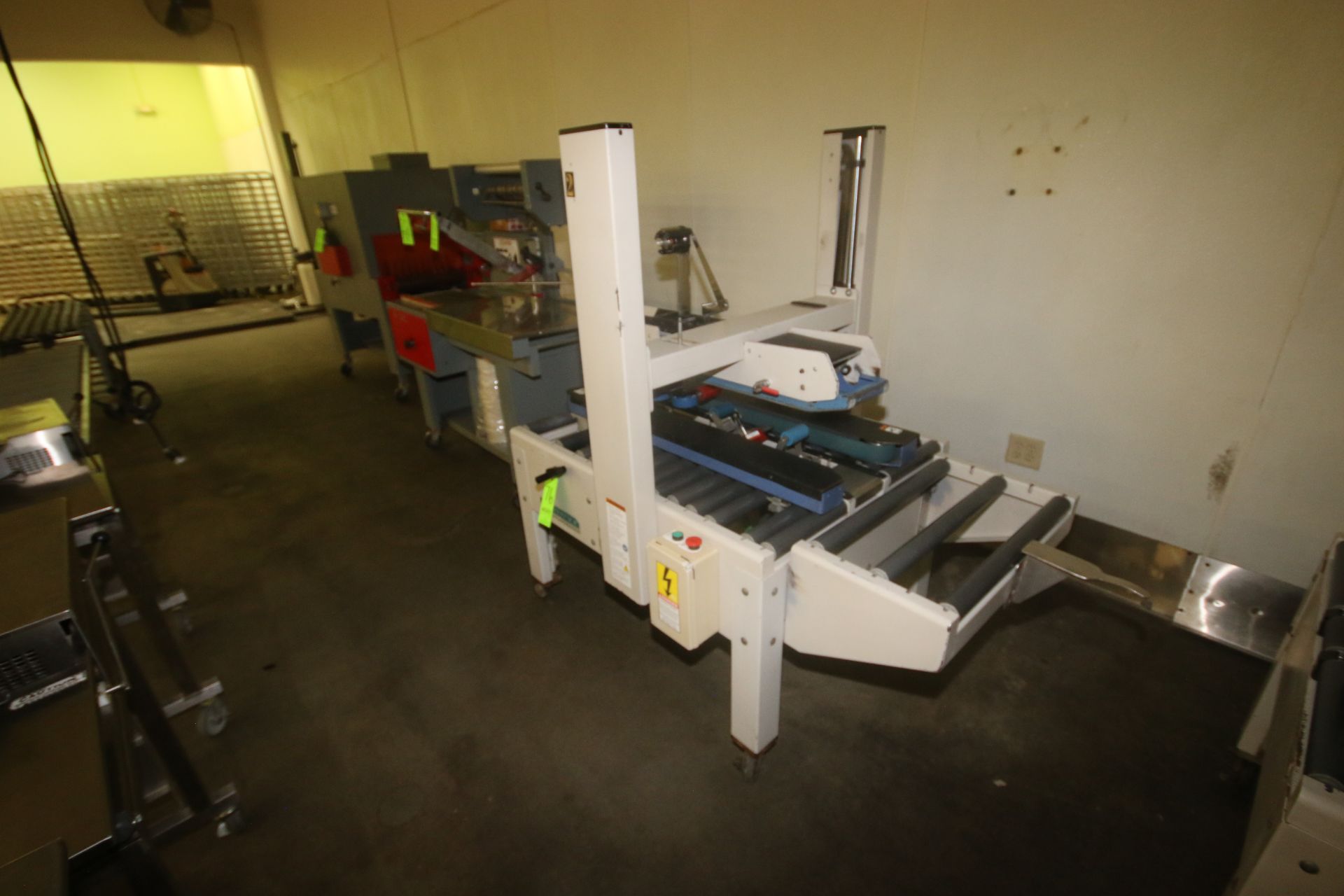 InterPack Top & Bottom Case Sealer, M/N USA 2024-SB/3, S/N H03 T544 007, 115 Volts, 1 Phase, with - Image 2 of 5