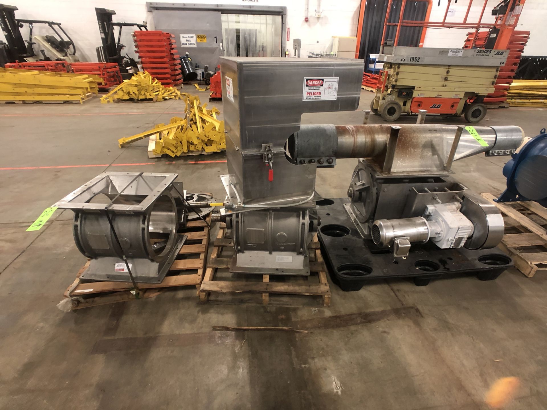 (3) Schenck / REYCO Airlock Rotary Star Valves, Model MD139, (1) Built in 2017