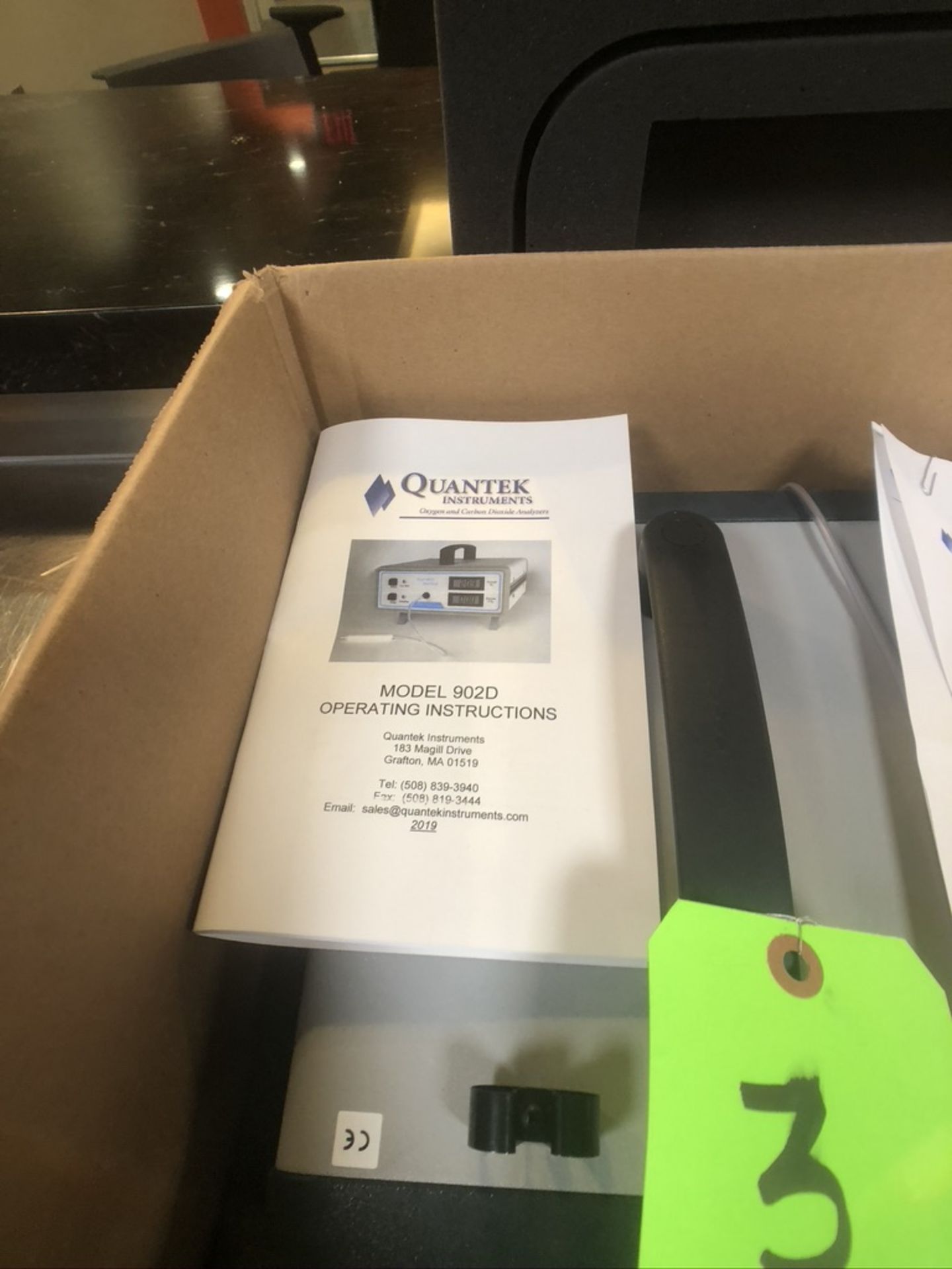 NEW IN BOX QUANTEK INSTRUMENTS PORTABLE OXYGEN / CARBON DIOXIDE ANALYZER, MODEL 902D, 2019 MFG - Image 2 of 6