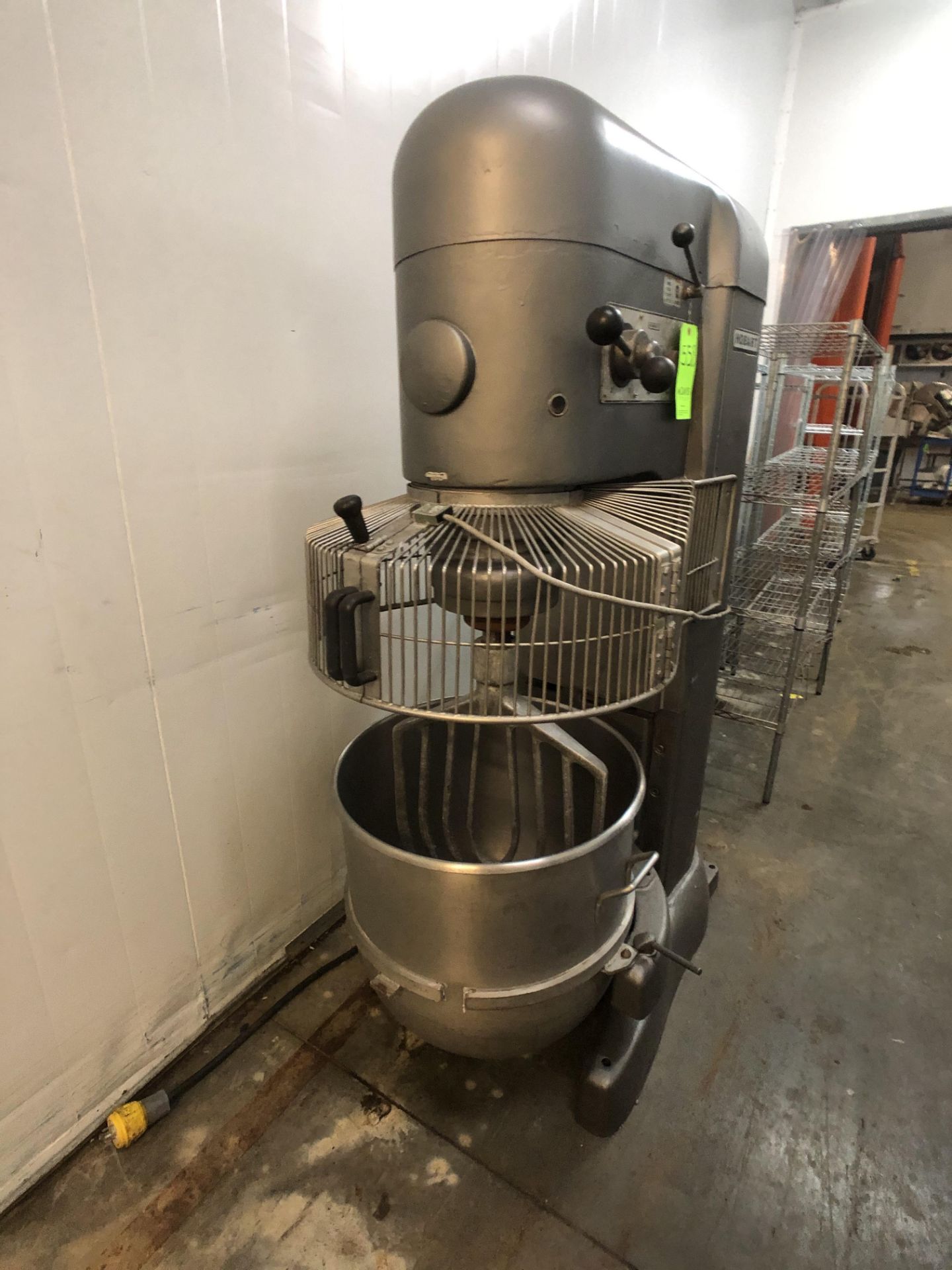 HOBART MIXER MODEL V1401 W/ BOWL 140 Qt. AND BEATER ATTACHMENT - Image 2 of 8