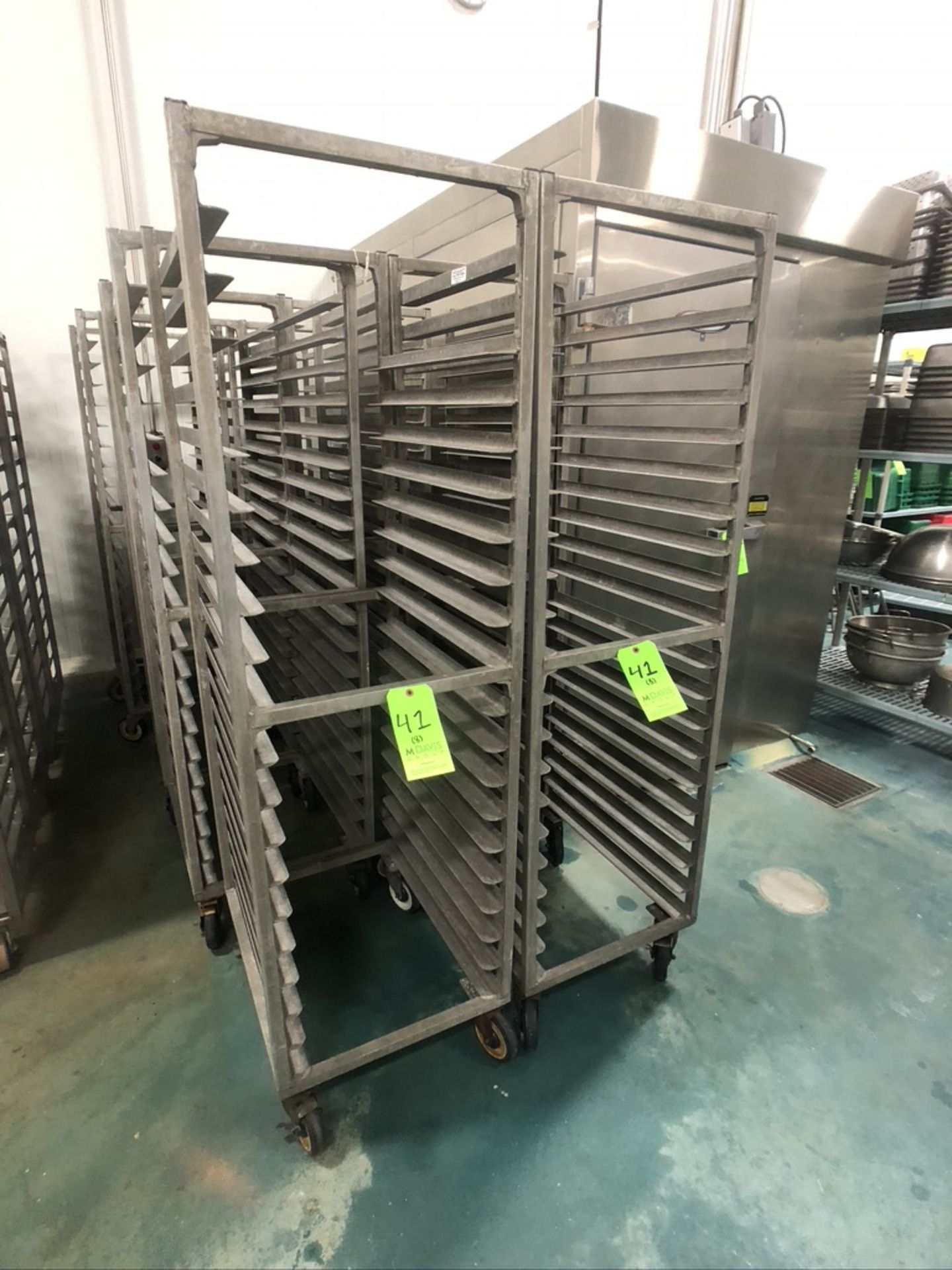 NEWAGE INDUSTRIAL (8) ALUMMINUM END LOAD 20-PAN PORTABLE SHEET/PAN RACK, 3'' SPACE (APPX $450 NEW) - Image 2 of 7