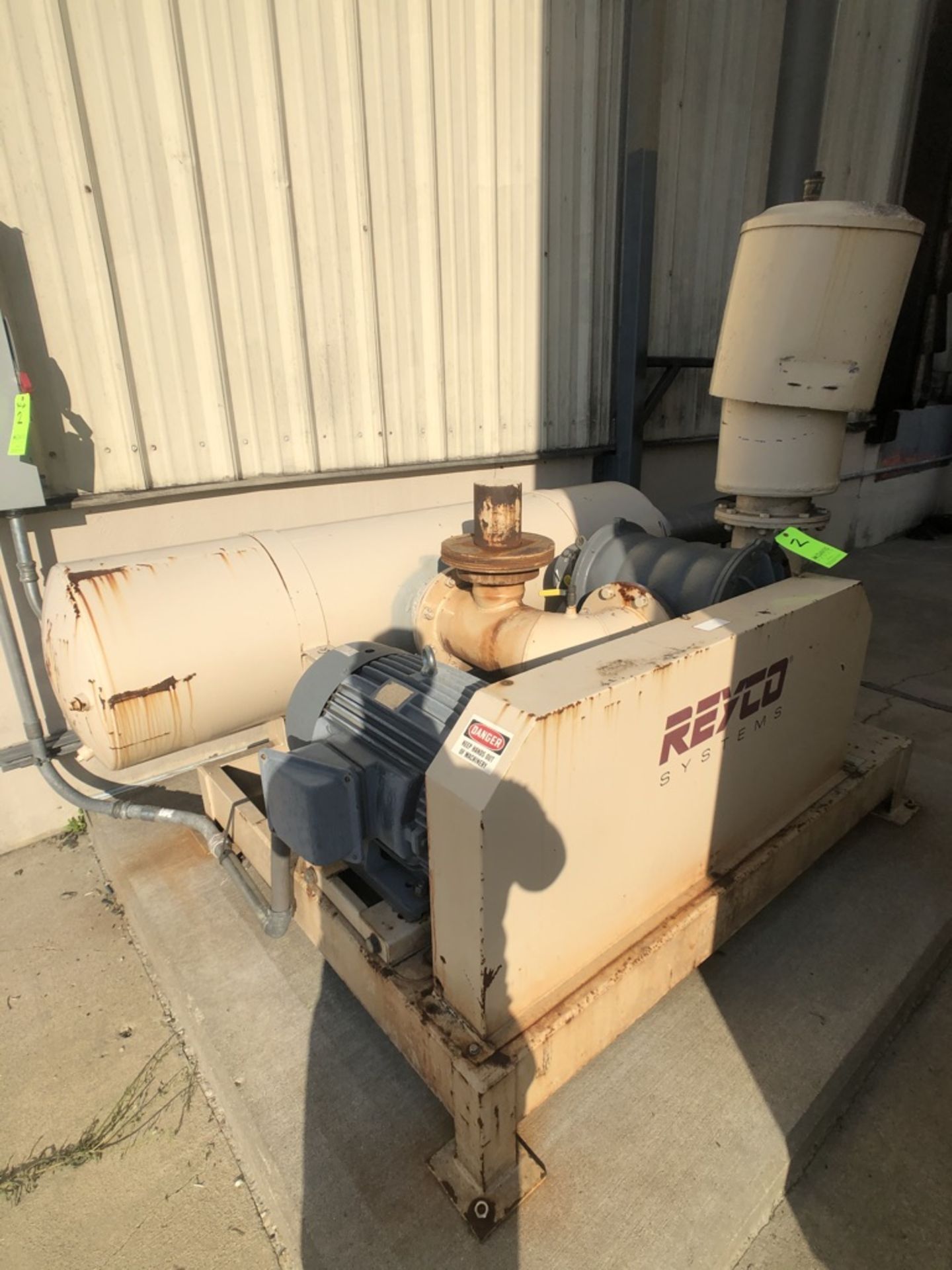 REYCO SKID-MOUNTED ROTARY POSITIVE DISPLACEMENT BLOWER PACKAGE, MODEL 718 40 HP POS. PNEUMATIC
