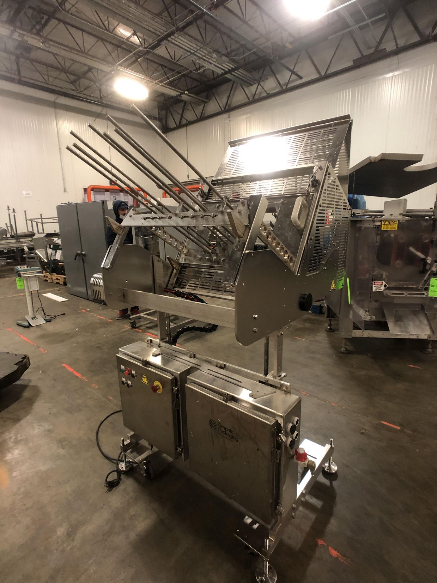 2019 Graphic Packaging Reciprocating Pick and Place Packaging Denester, S/N J4200-912 - Image 3 of 13