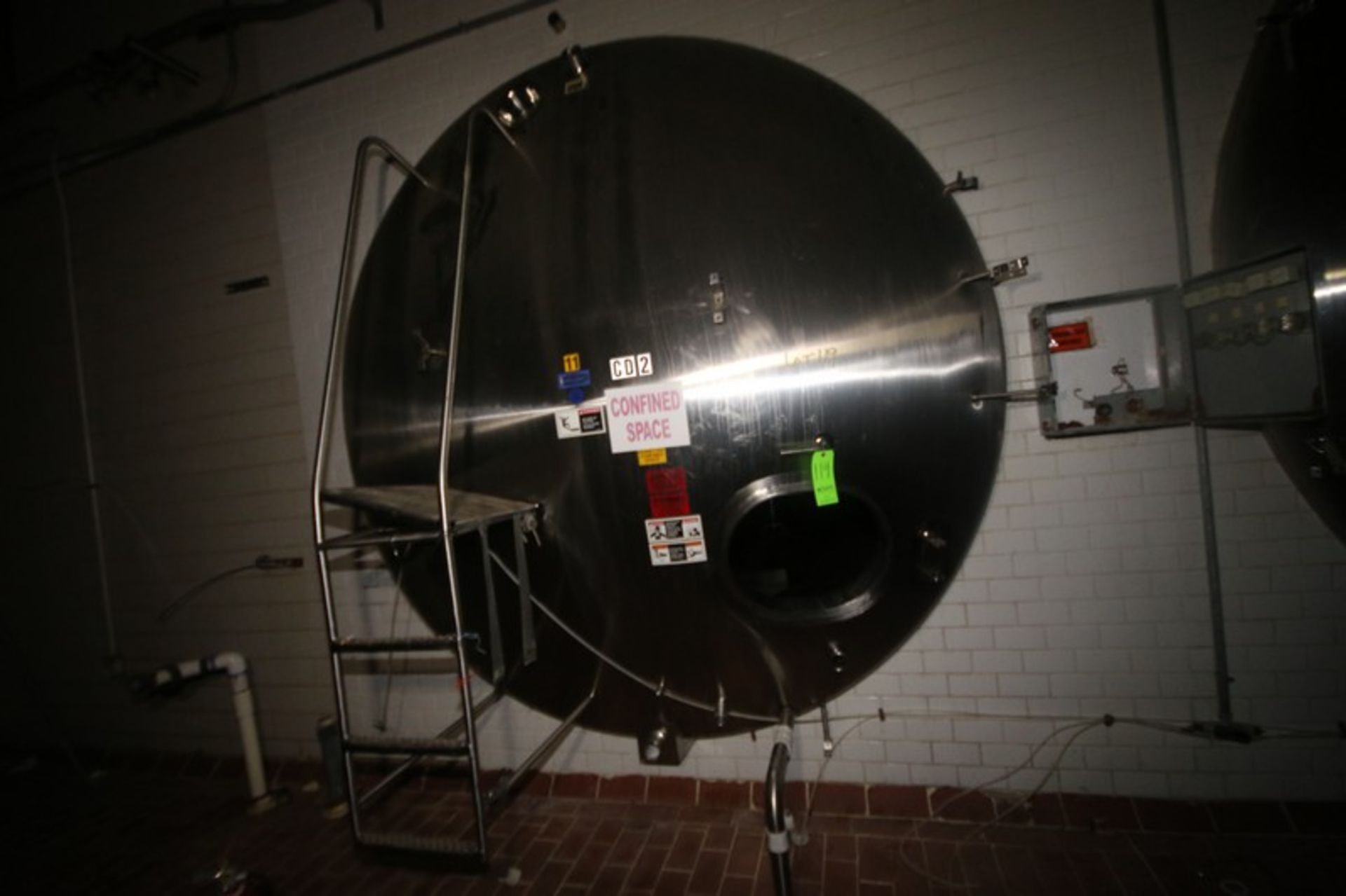 Walker Aprox. 7,500 Gal. S/S Horizontal Tank, S/N 2720, Tank Dims.: Aprox. 108" Diameter x 15' Long. - Image 6 of 8