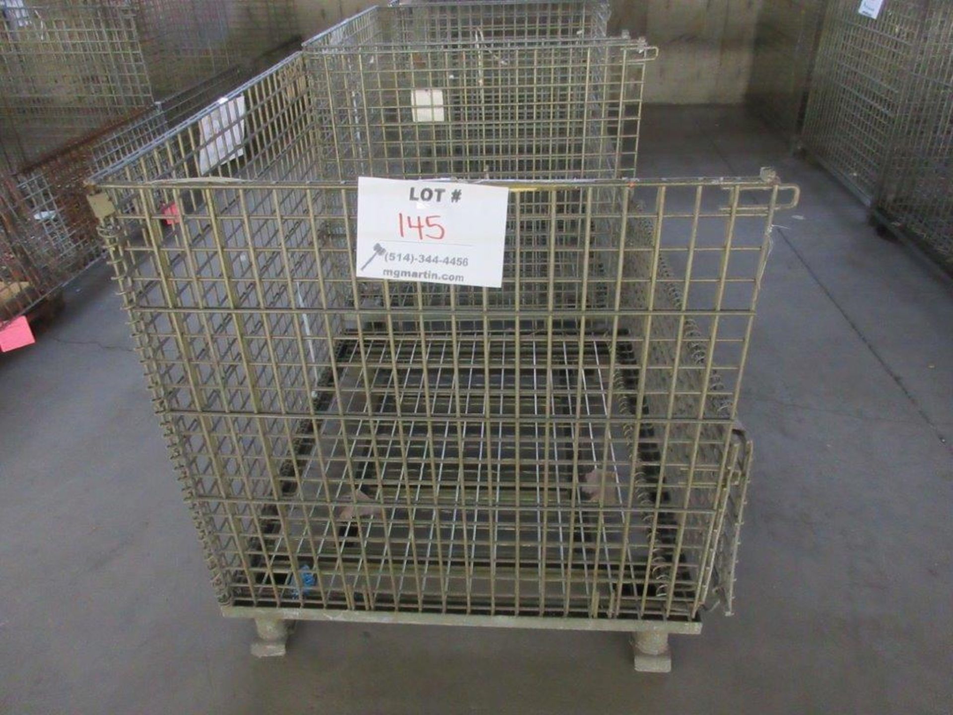 Industrial (foldable/stackable) wire baskets