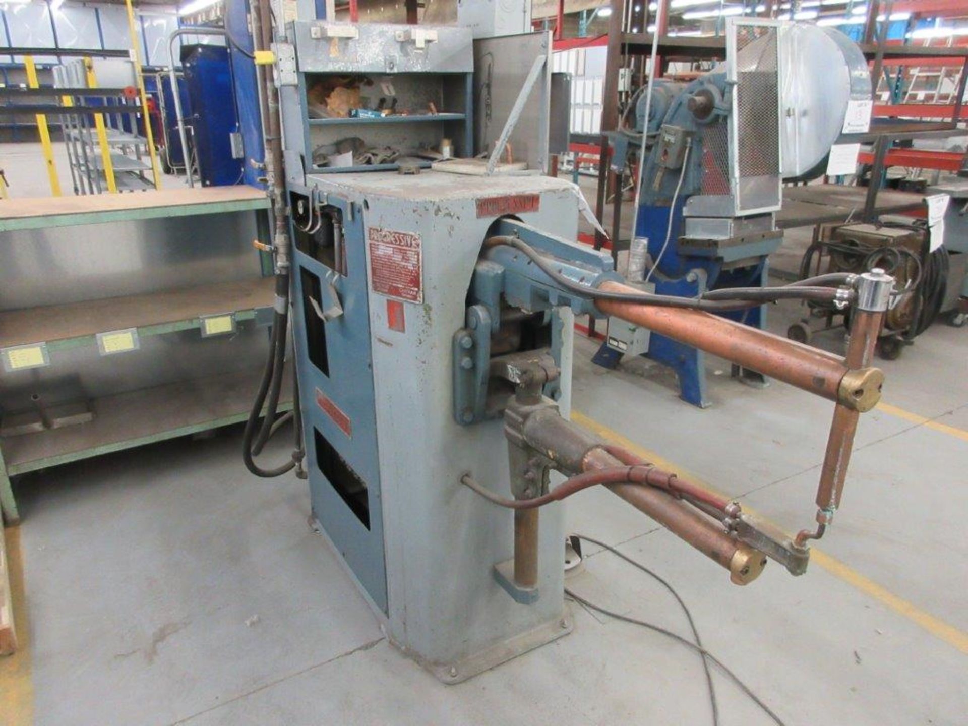 Progressive spot welder Mod: RA 50-30 KVA 50, 550 volts, electronic, water cool - Image 2 of 5