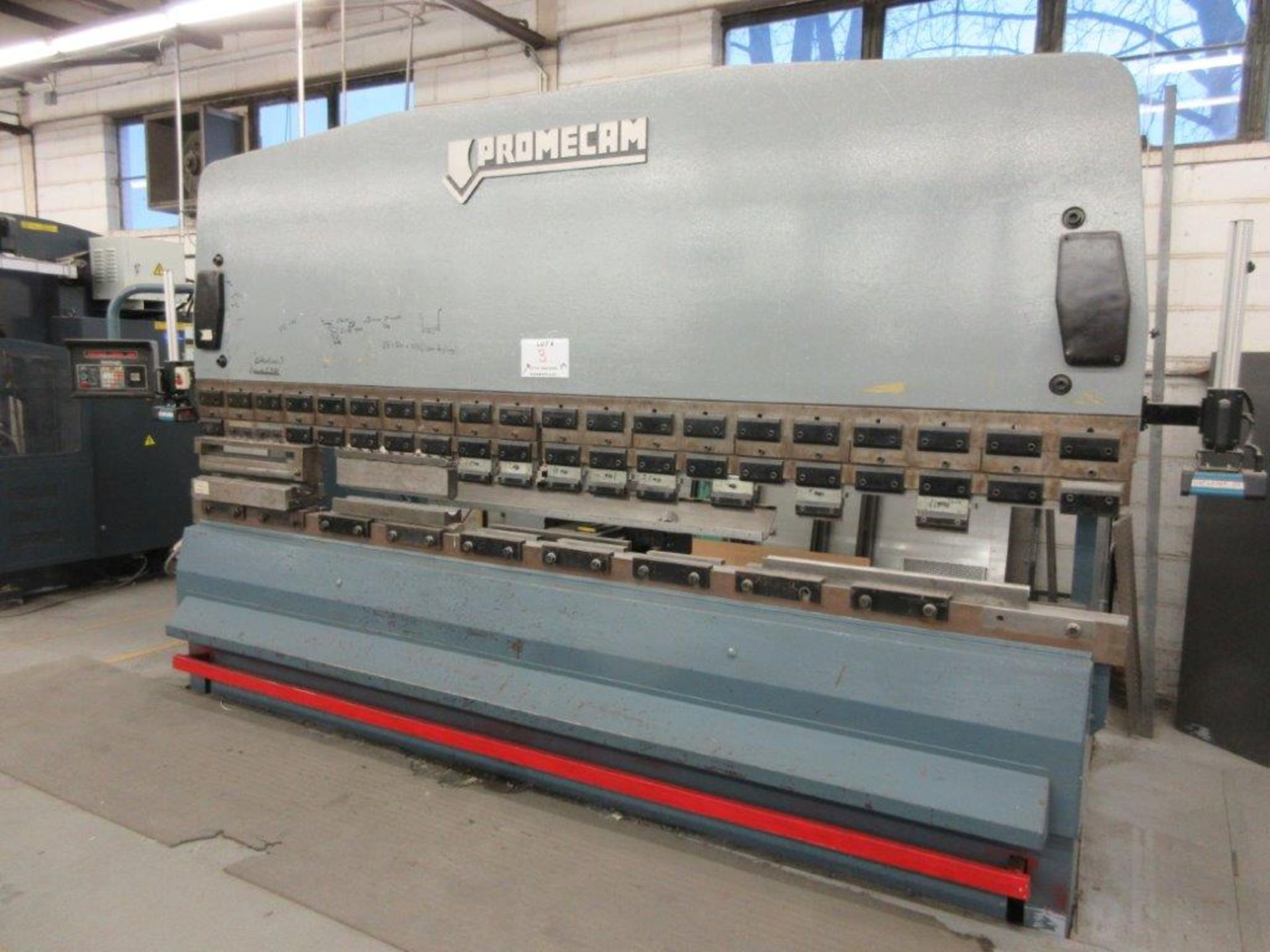 PROMECAM Press brake w/t DSP Laser-Rx Cap:150 Ton Imperial, 12ft, Mod RG 154, Laser, 6ft back guage,