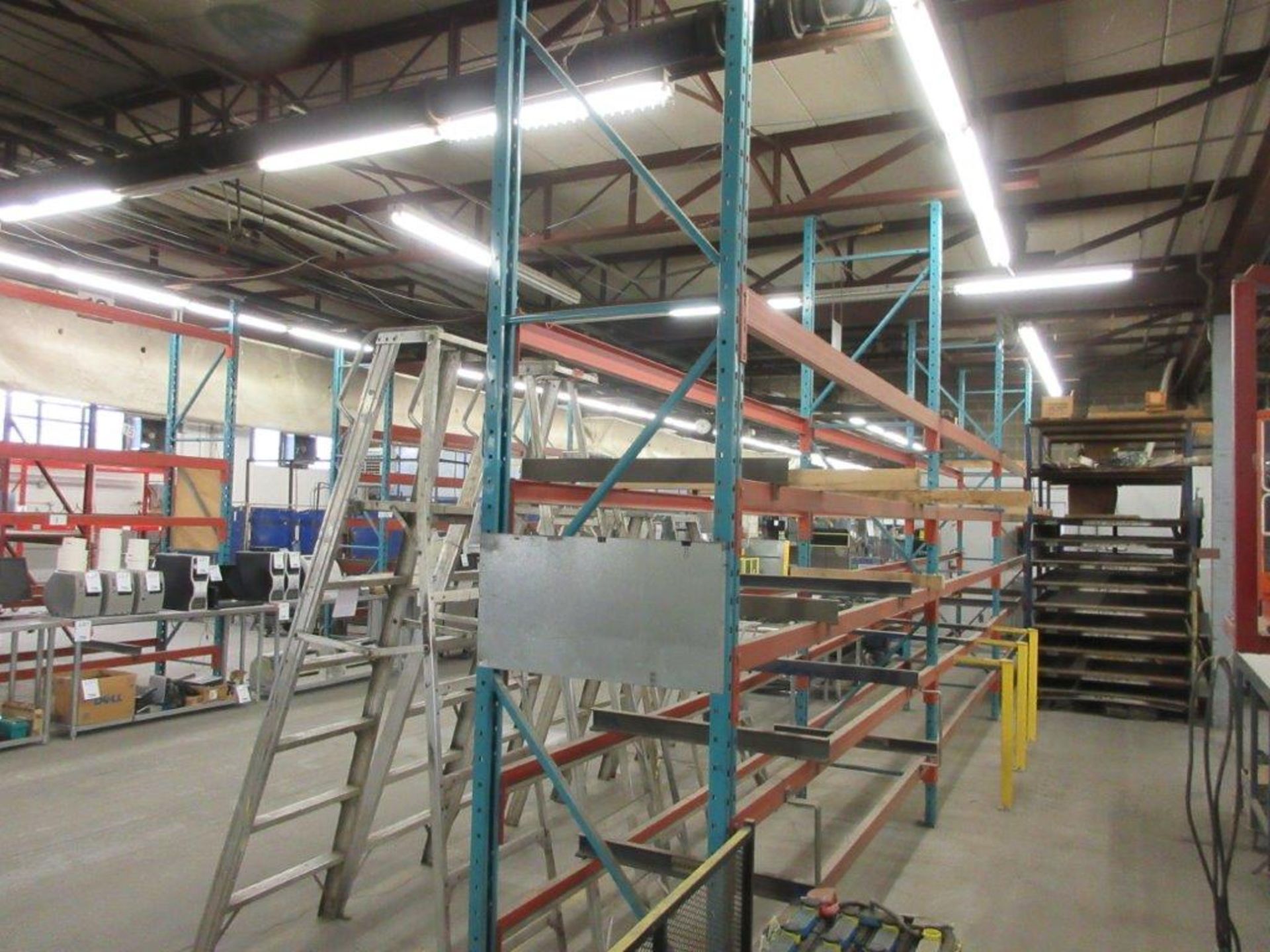 Sections industrial racking (1) 136w x 32d x 142h / (3) 131w x 32d x 142h - Image 2 of 2