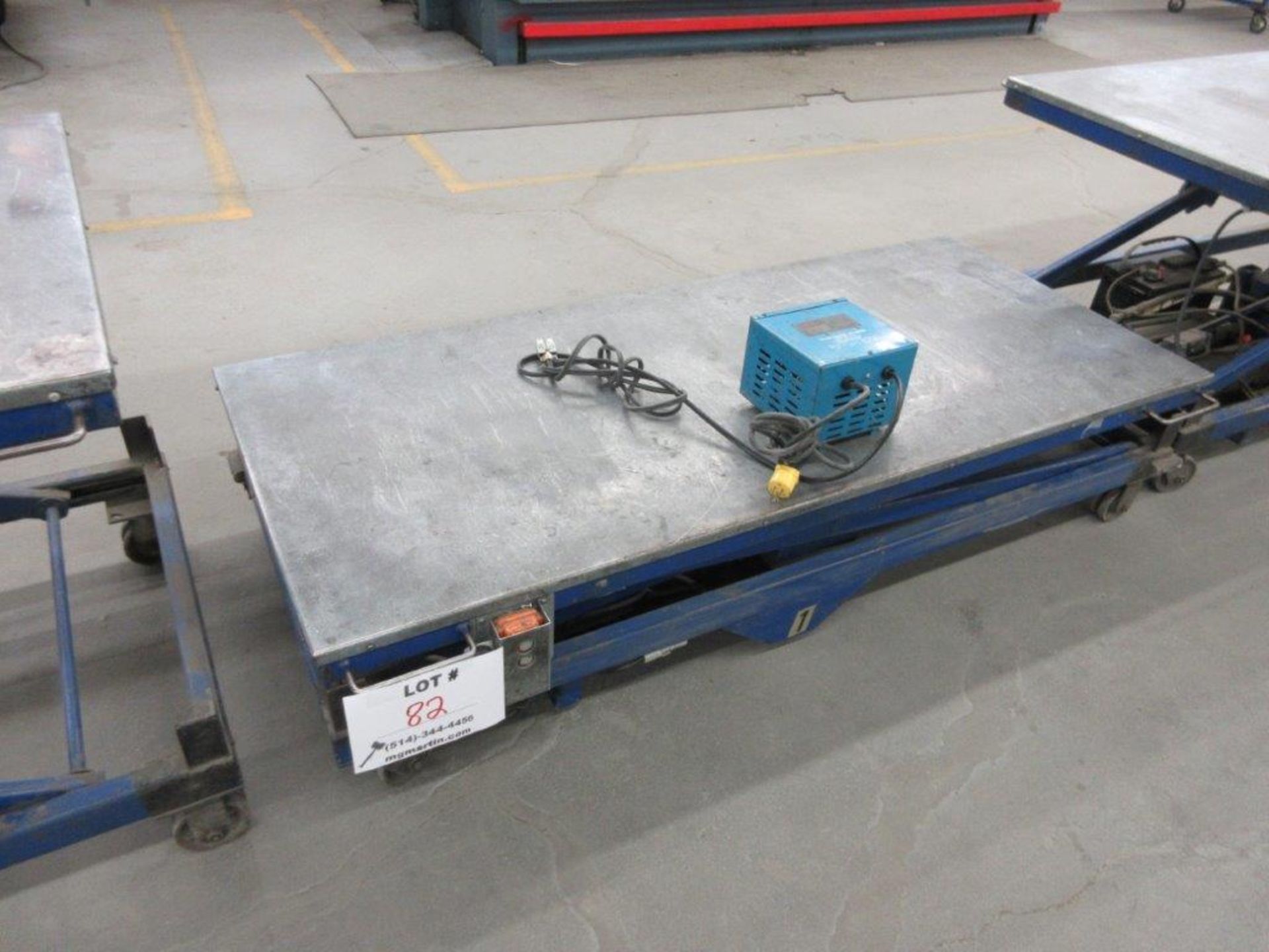 Hydraulic scissor table 30dx 70w + charger