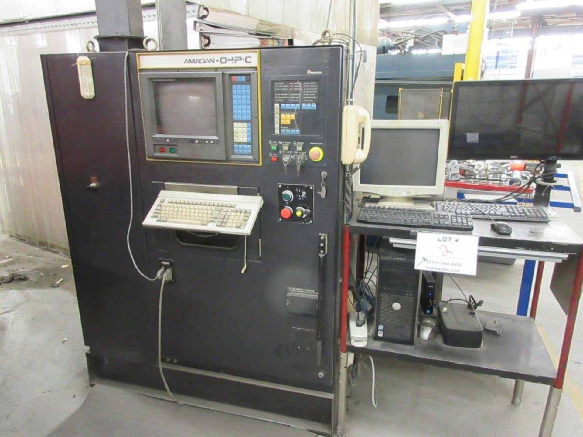 AMADA PEGA 357 hydraulic turret punch press (1993) Cap: 30 Ton, w/t controller 04P-C w/th - Image 3 of 8