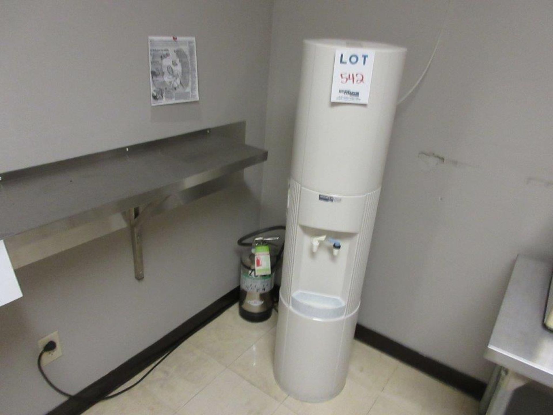 MOMENTUM water cooler