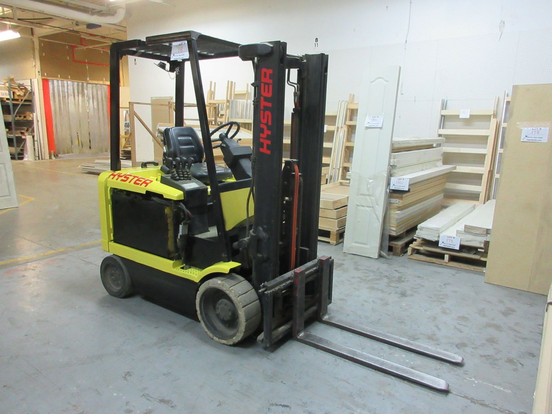 HYSTER Electric forklift Mod: E60XM-33, 2 sections, side shift, 36 volts w/t Ferro Five EFR