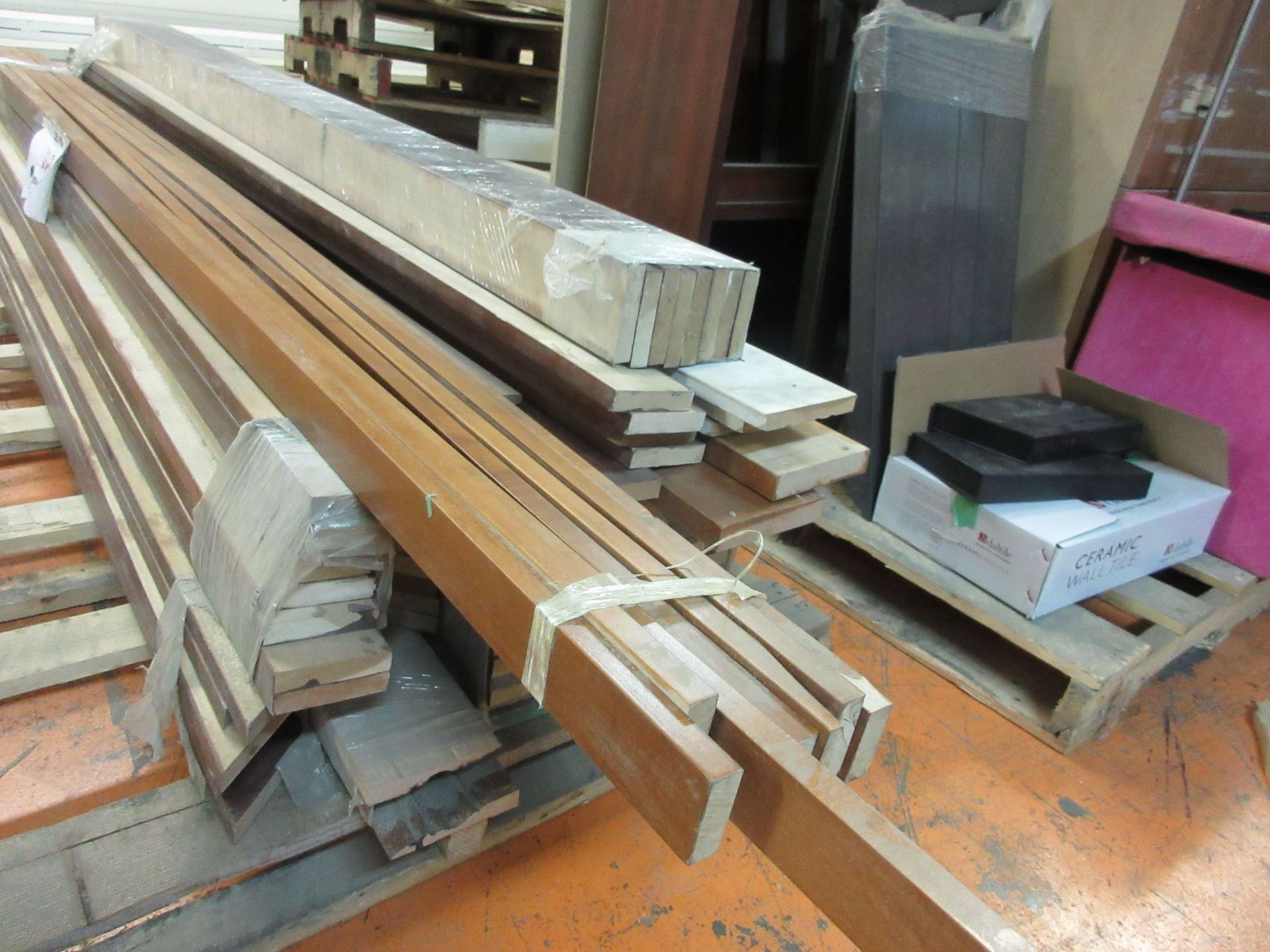 LOT Assorted molding (7ft to 9ft in length) - Image 3 of 3