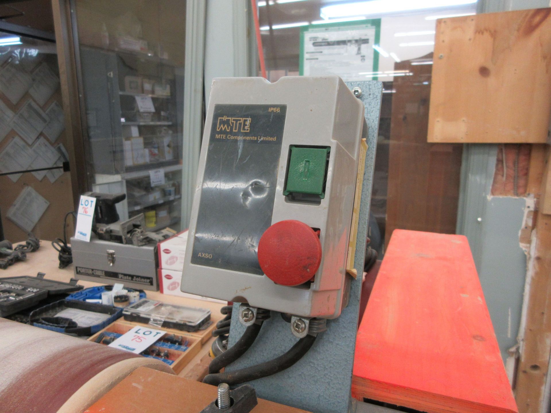 Double drum sander/buffer, 220 volts - Image 2 of 2