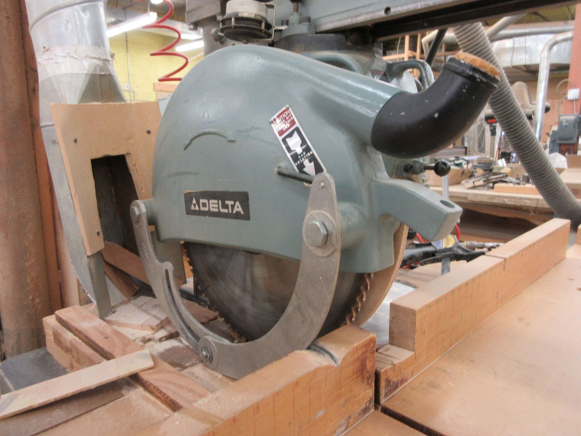 DELTA 16" radial saw, Mod: 33-423, 7 1/2 HP, 600 volts - Image 4 of 4