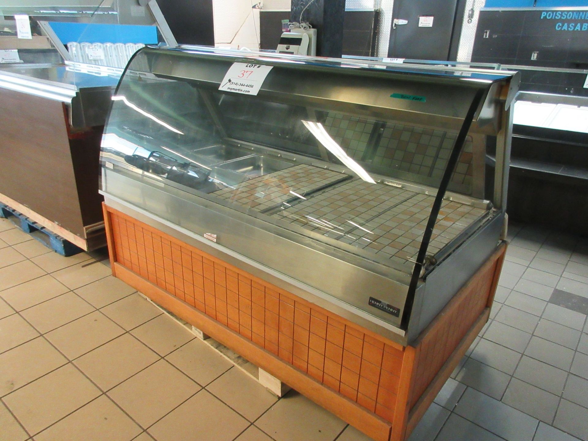 HENNY PENNY heated merchandiser display unit w/t glass model: HMR-105, aprox. 69"w x 43"d x 50"h