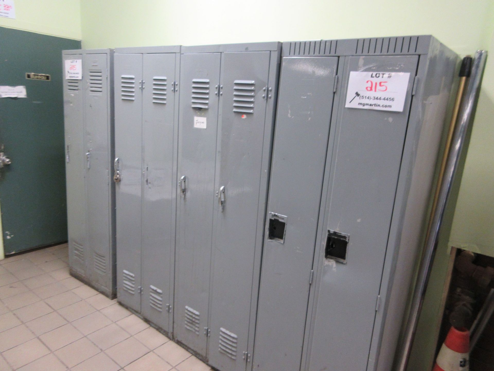 Clothes lockers (22 doors) - Image 3 of 3