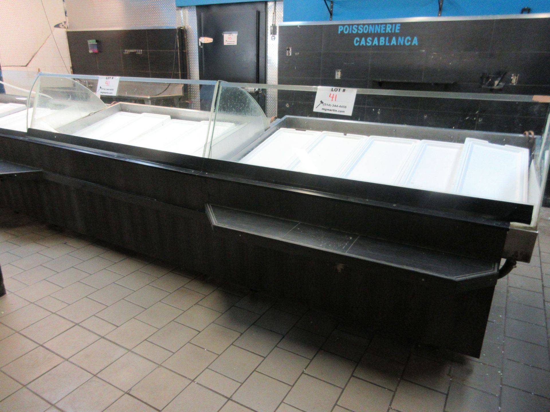 LOT including (3) refrigerated sections w/t compressor and glass display aprox. 21 1/2 ft w x 43"d x - Image 3 of 5