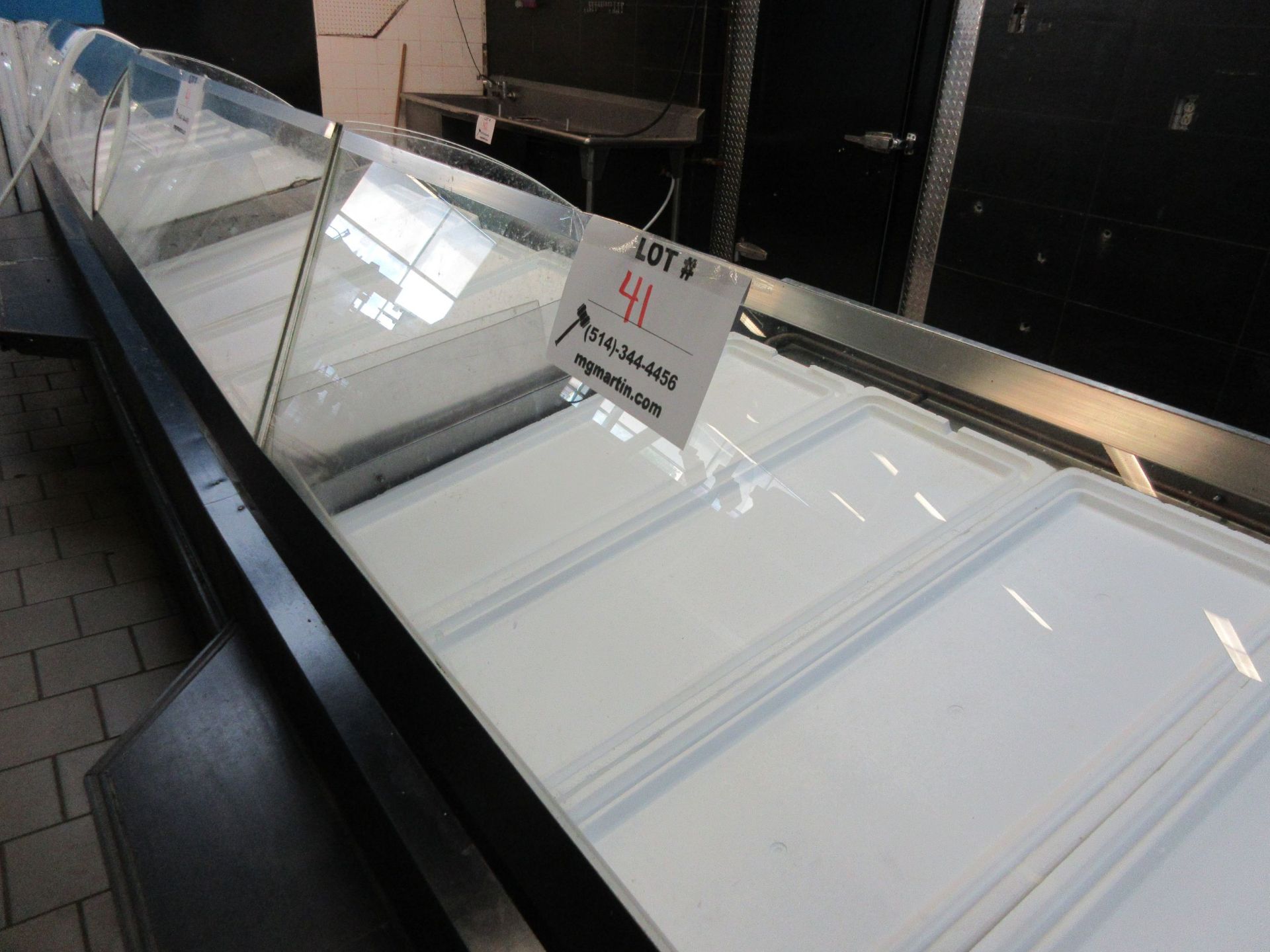 LOT including (3) refrigerated sections w/t compressor and glass display aprox. 21 1/2 ft w x 43"d x - Image 2 of 5