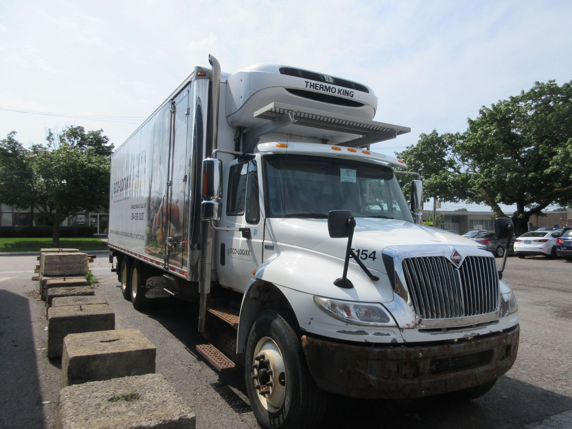INTERNATIONAL 40S-4400 DURA 30FT box truck combination freezer & refrigerated c/w THERMO KING T-800R - Image 26 of 26