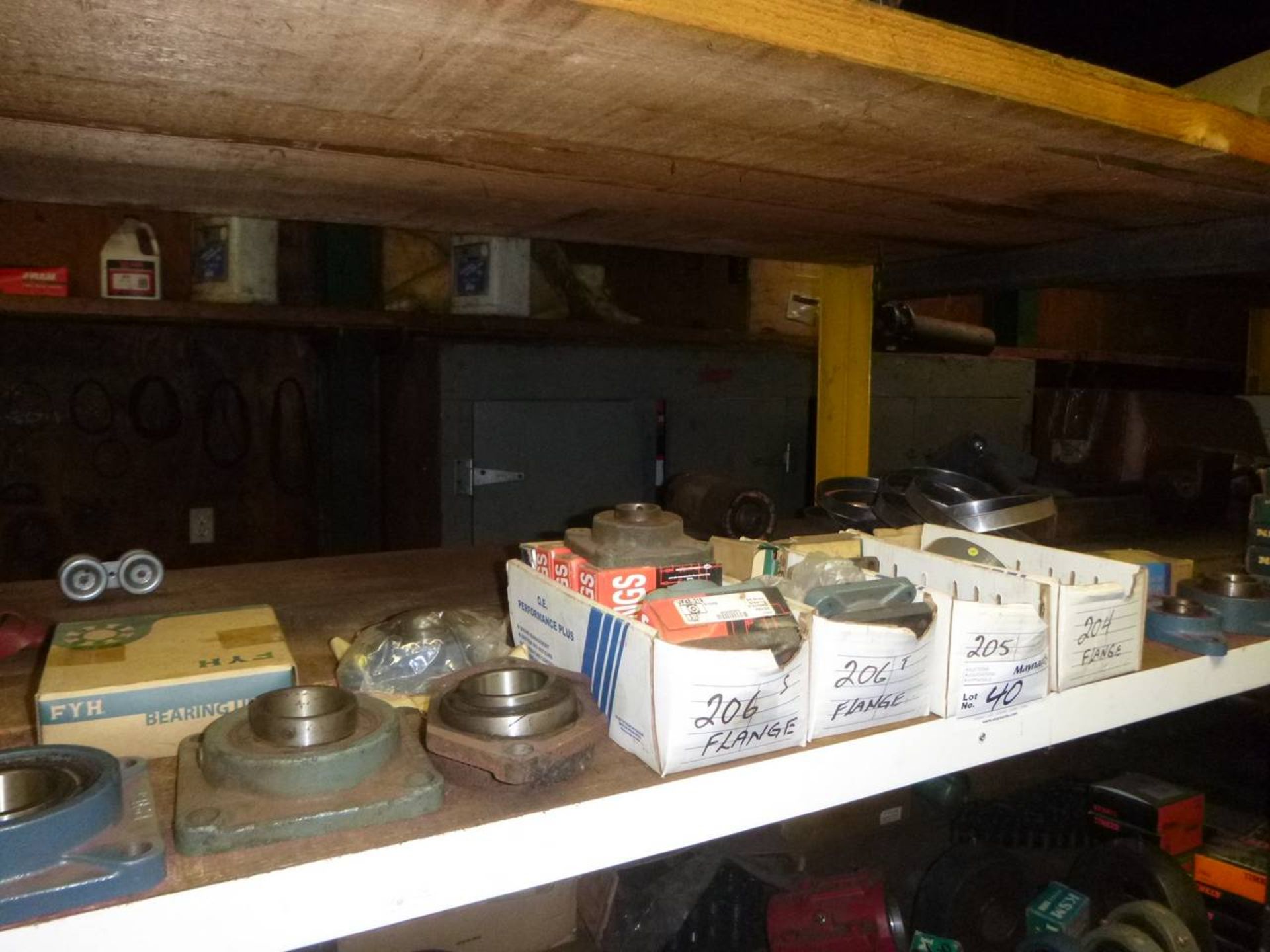 Qty of Bearings in room, - Image 9 of 18