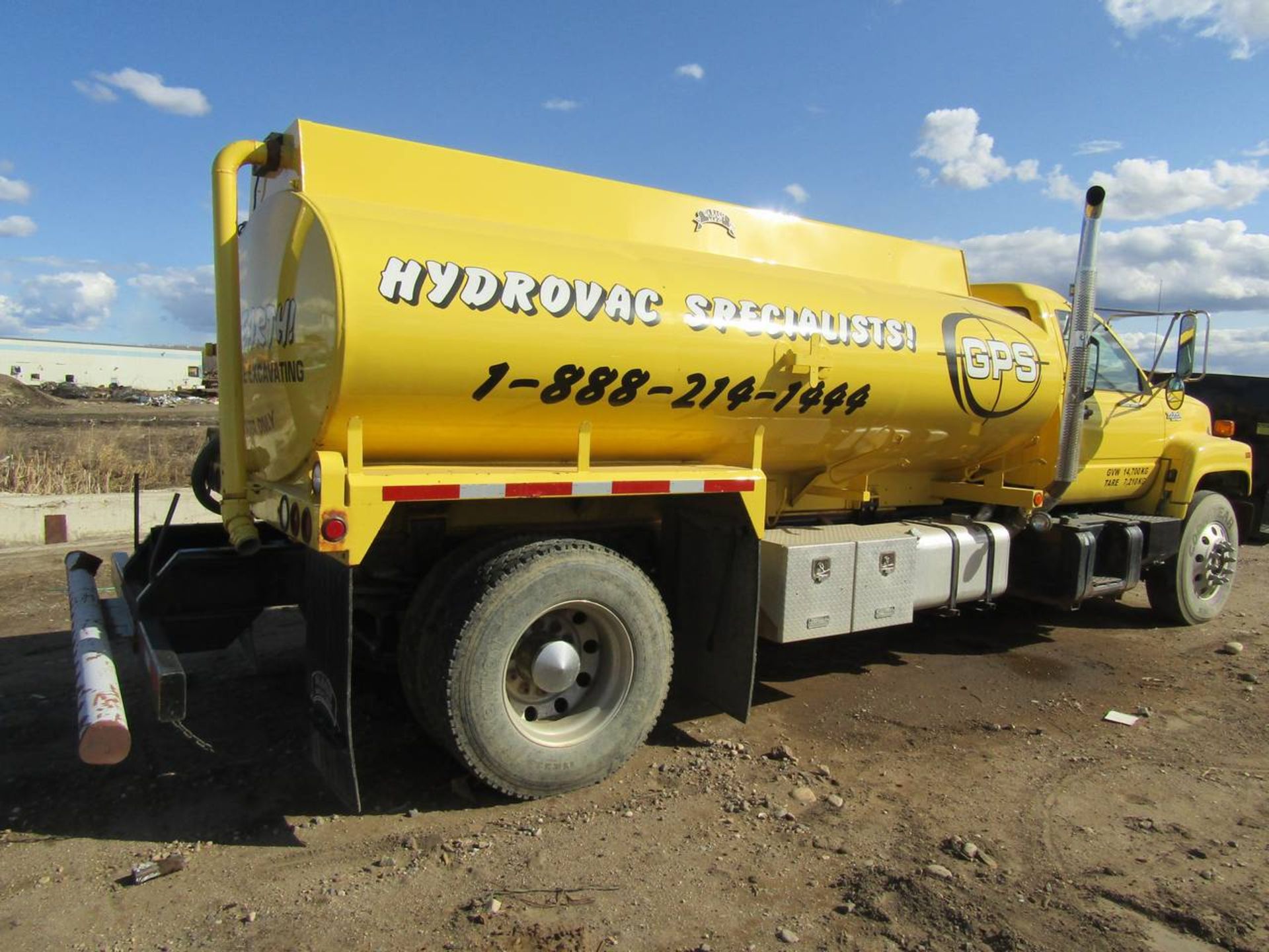 2000 GM Hydryovac Truck - Image 5 of 5