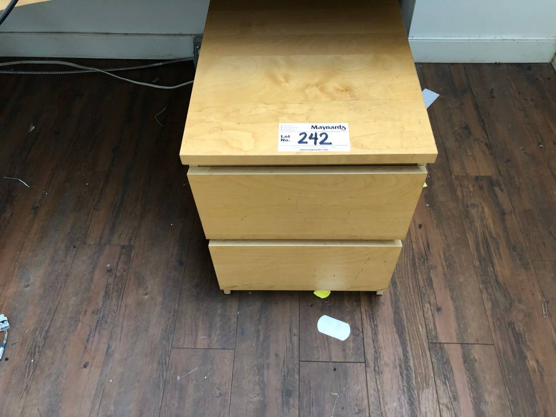 2 drawer cabinet