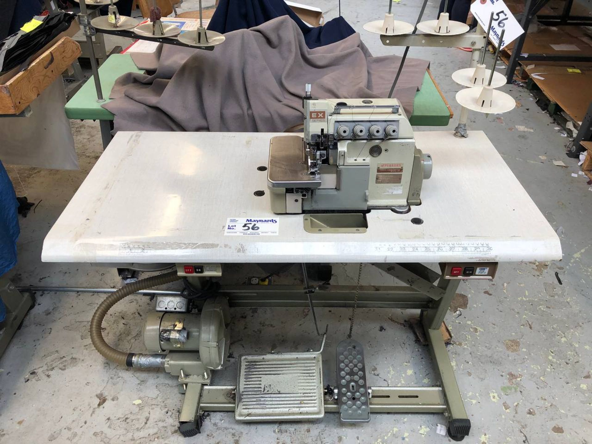 Pegasus EX5214-M53 Serger,