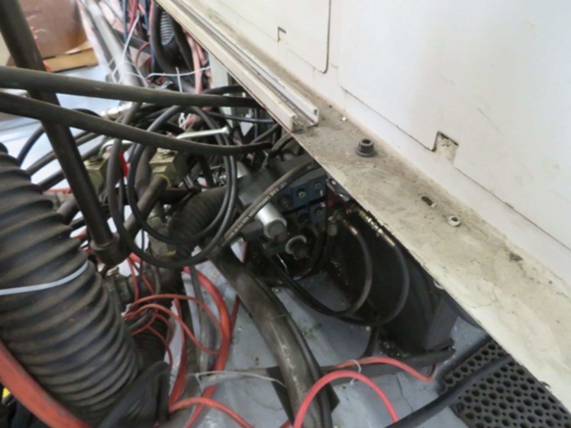 220 Ton. 32 Oz. Cincinnati Powerline Electric NT220 Injection Molding Machine, Camac Xtreem NT - Image 6 of 10