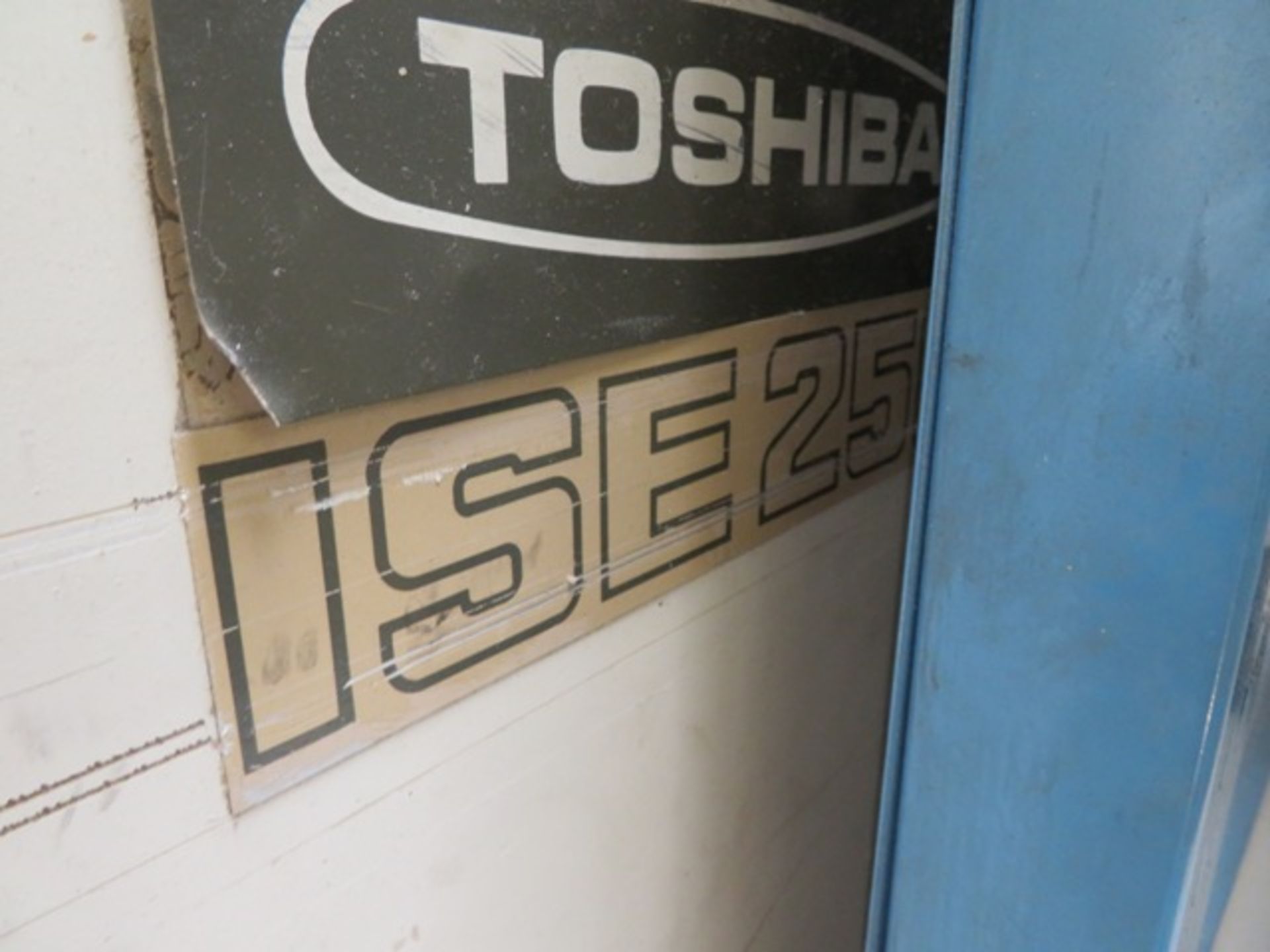 250 Ton 30 oz Toshiba ISE250-17A Injection Molding Machine, 1984, SN 419805 - Bild 6 aus 8