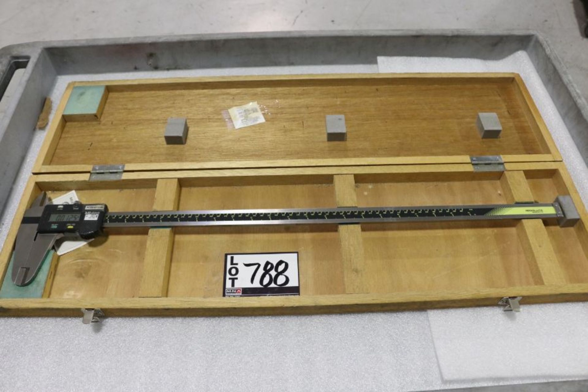 24" Mitutoyo Digimatic Digital Caliper - Image 2 of 4