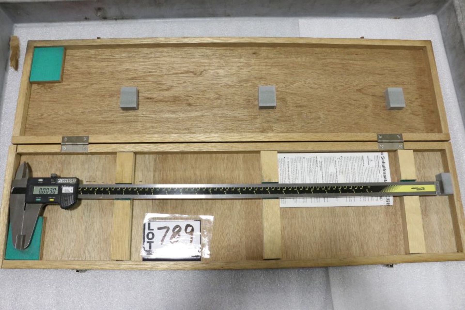 24" Mitutoyo Digimatic Digital Caliper