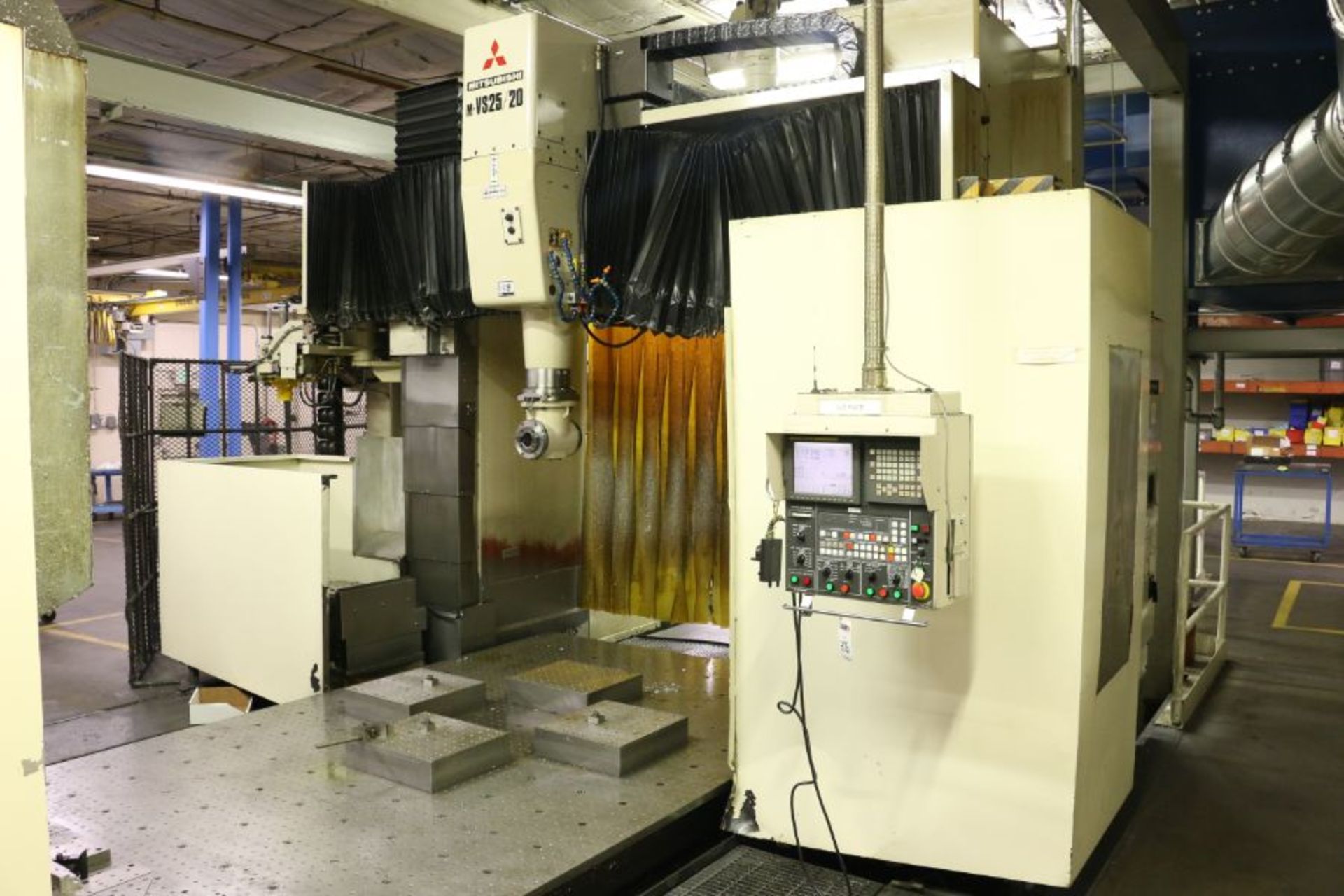 Mitsubishi M-VS 25/20 CNC 5-Face Vertical Bridge-Type Machining, Fanuc 18iM Control, 165”x98”x72”, - Image 2 of 11