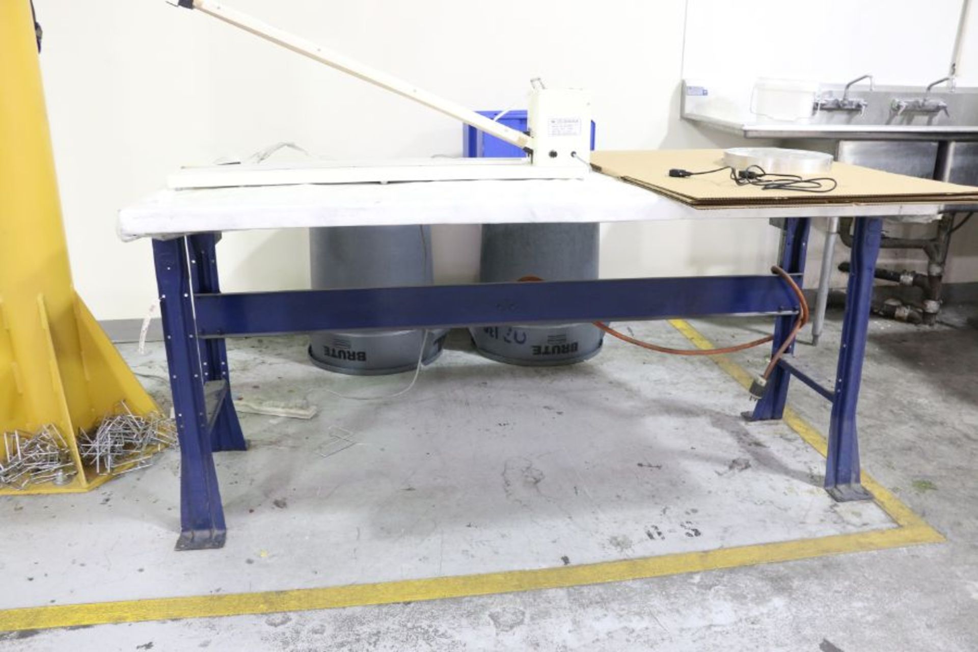 Work Benches - Image 4 of 4