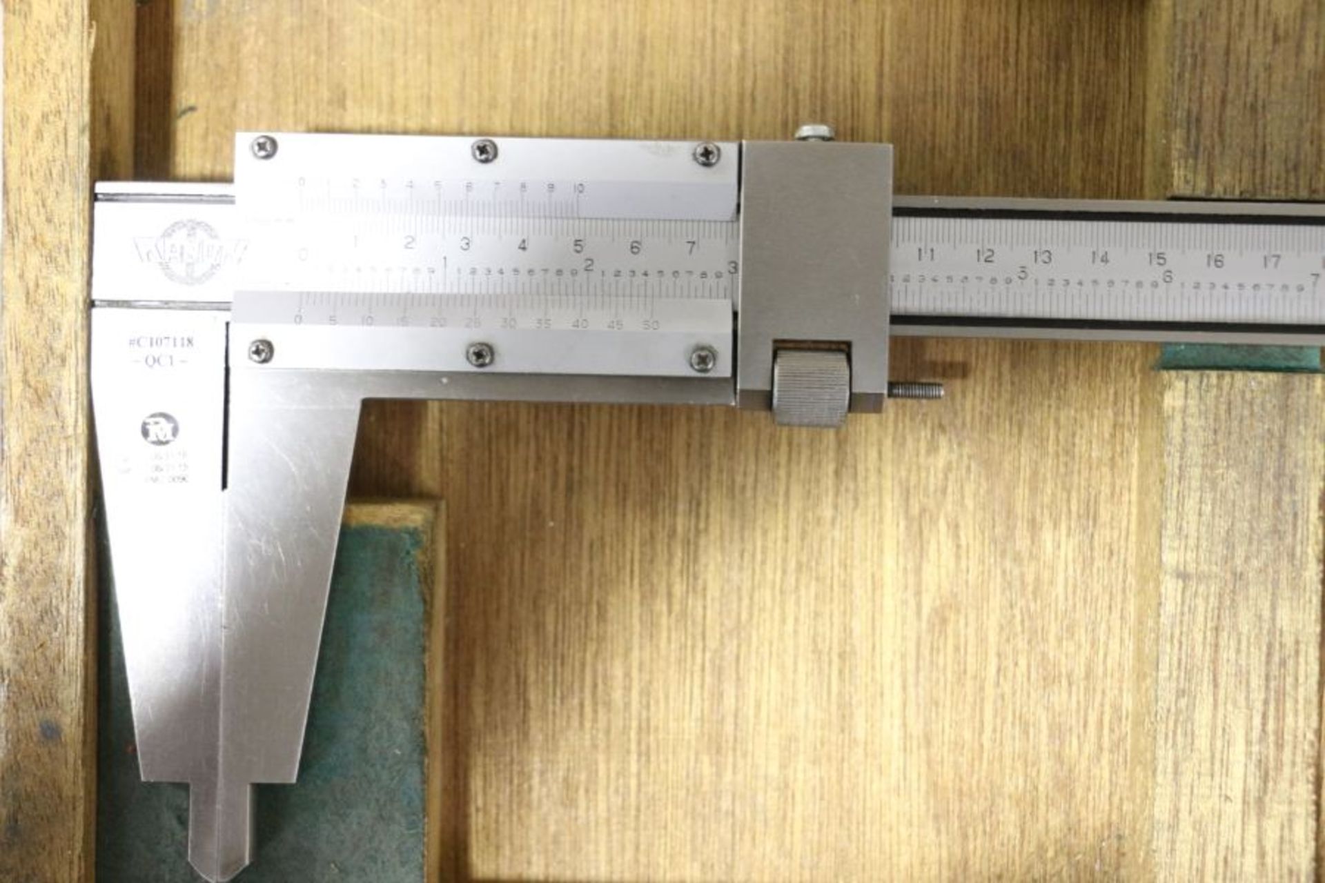 24" Kanon Vernier Caliper - Image 4 of 4