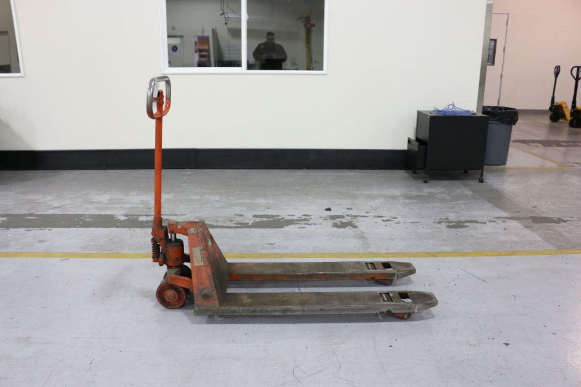 Jet 5000Lbs. Cap. Narrow Fork Pallet Jack