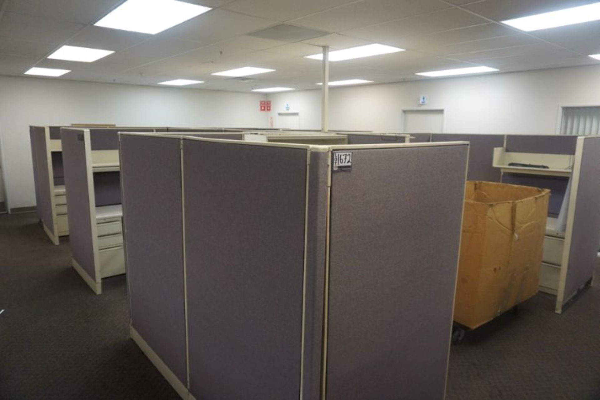 8 Work Station Office Cubicles