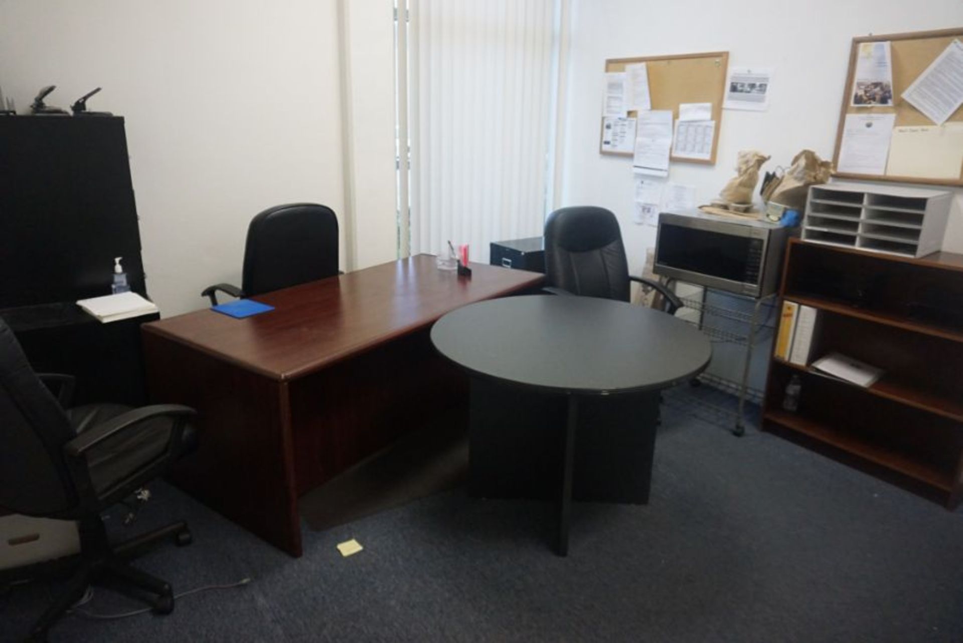 Desk and Chairs - Image 3 of 3