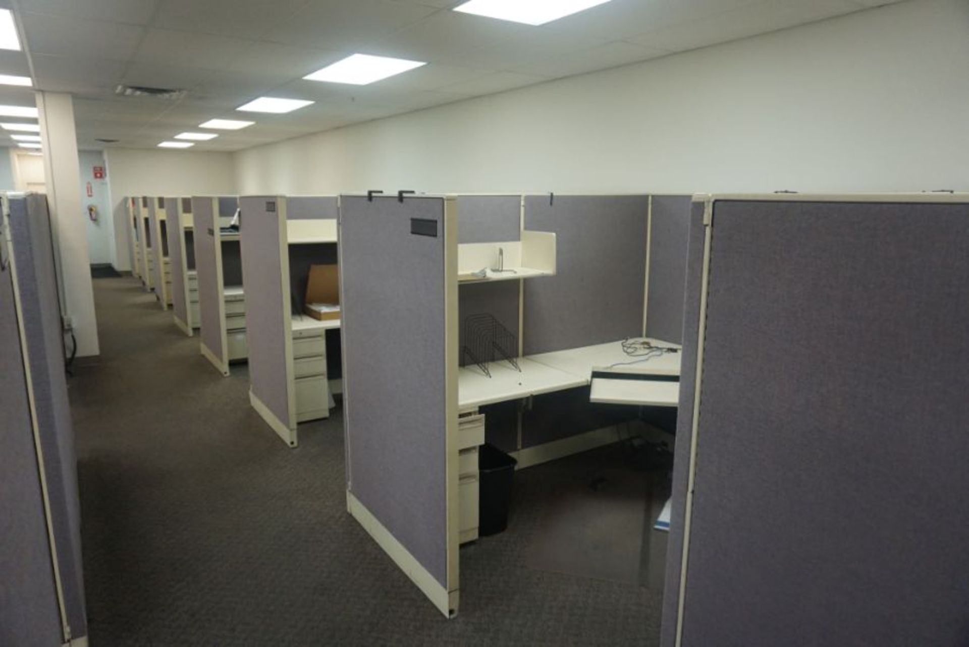 9 Work Station Office Cubicles