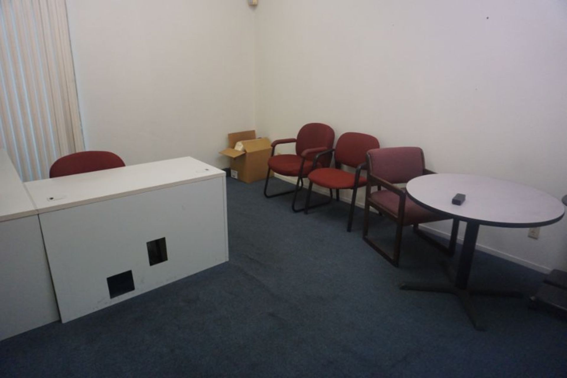 Desk and Chairs - Image 2 of 3